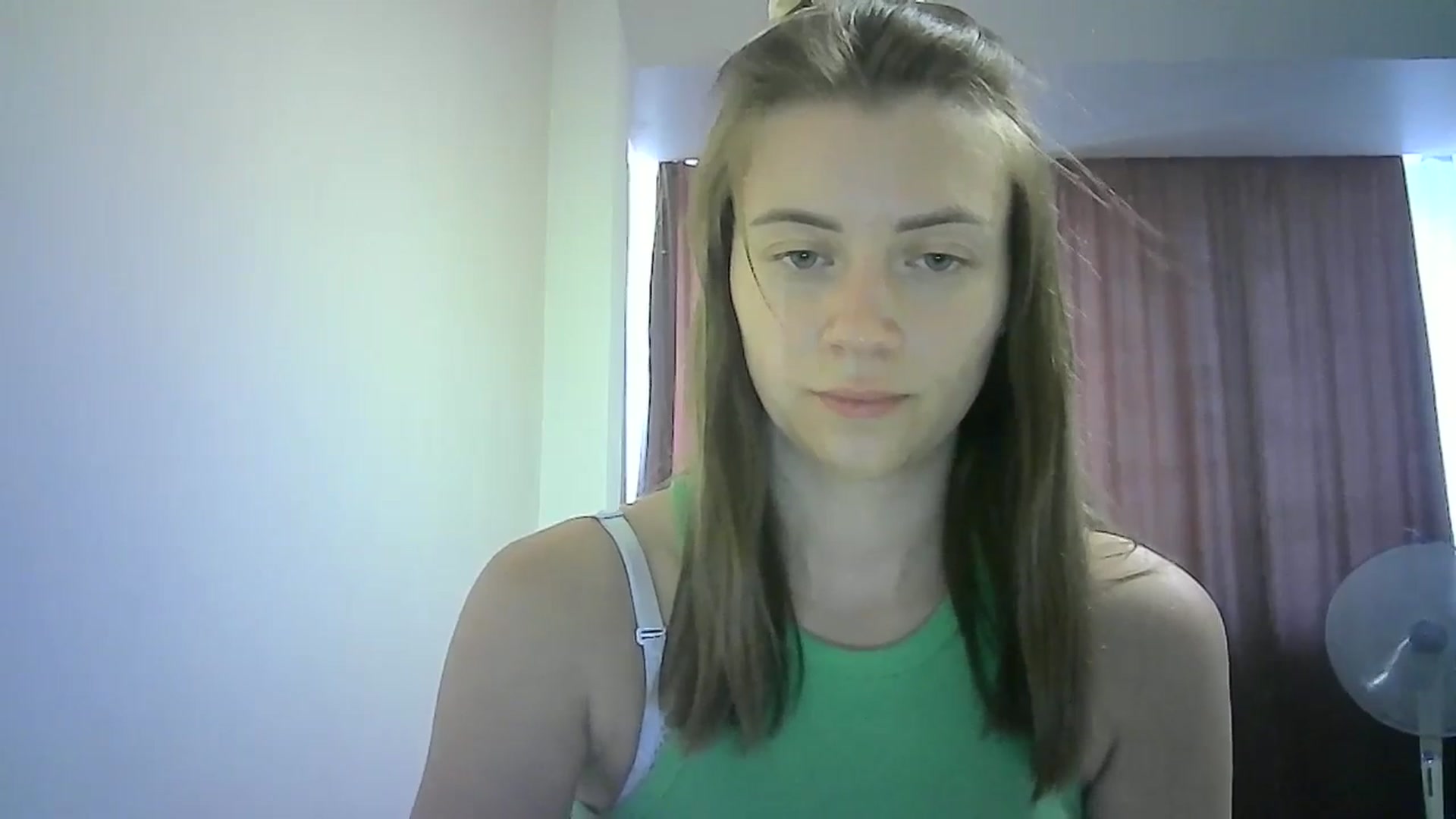 Gallery image thumbnail from Sulfate0's myfreecams stream on, 07/13/2024, 07:41 image 14 of 20
