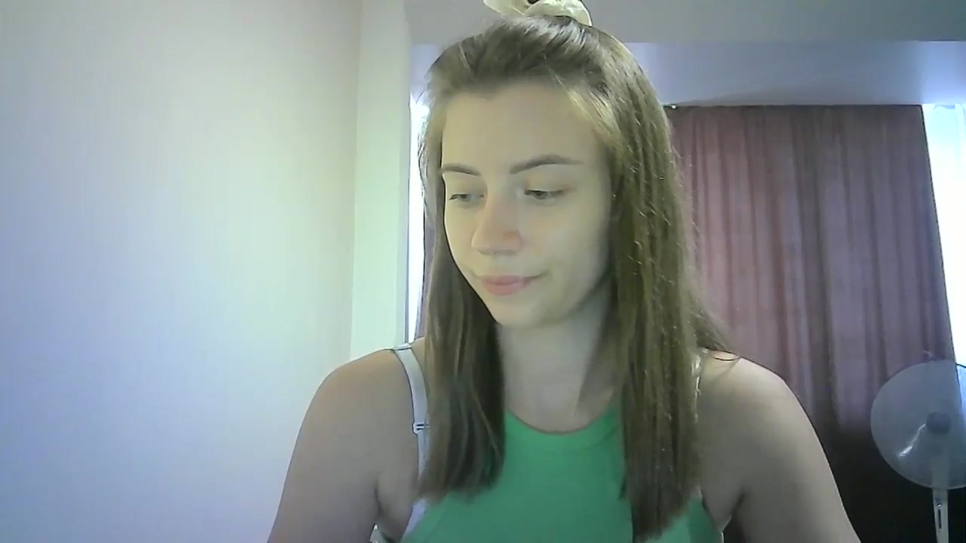 Gallery image thumbnail from Sulfate0's myfreecams stream on, 07/13/2024, 07:41 image 10 of 20