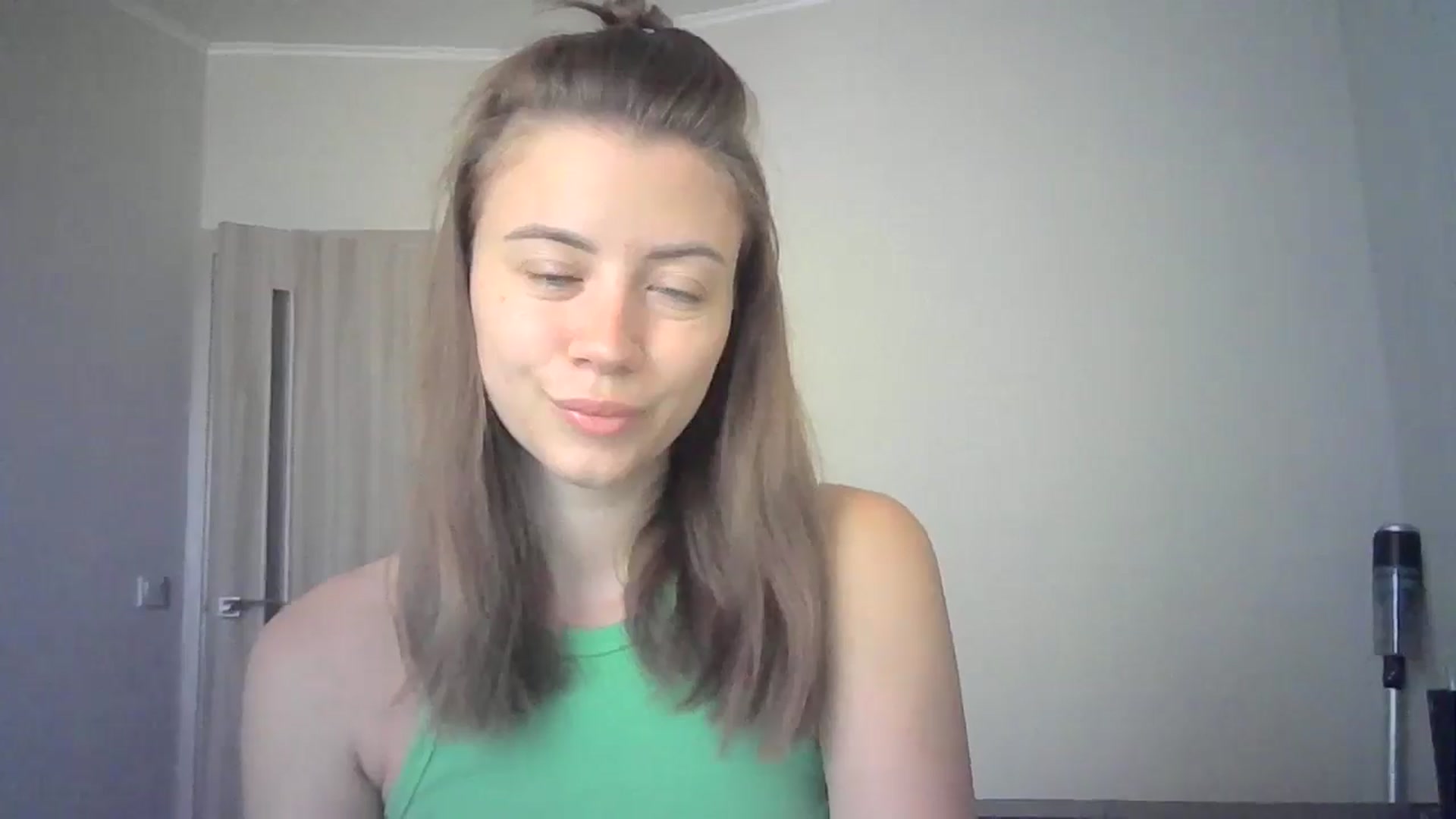 Gallery image thumbnail from Sulfate0's myfreecams stream on, 07/14/2024, 07:46 image 4 of 20