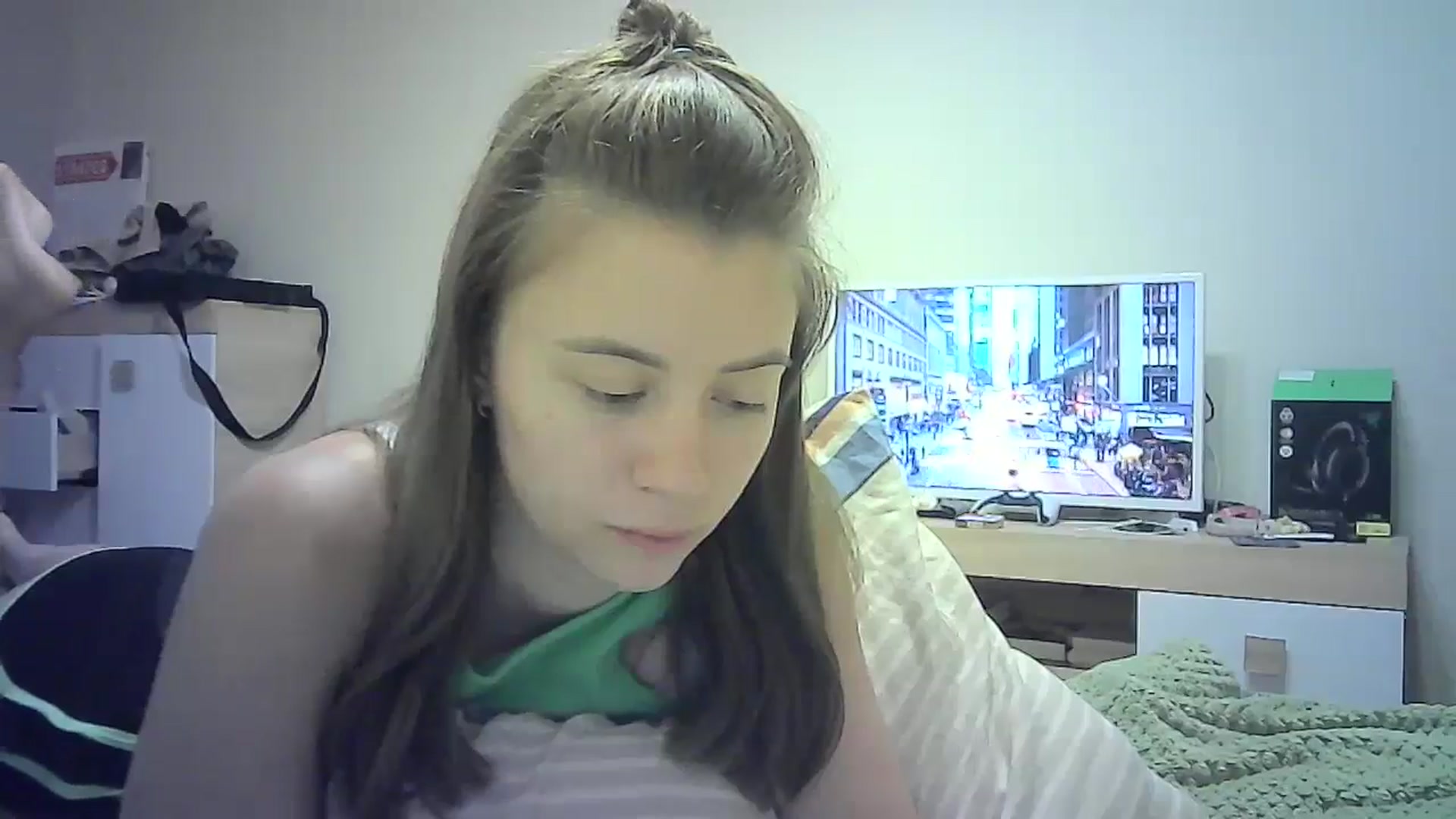 Gallery image thumbnail from Sulfate0's myfreecams stream on, 07/14/2024, 08:47 image 17 of 20