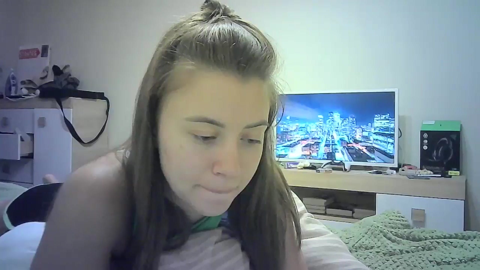 Gallery image thumbnail from Sulfate0's myfreecams stream on, 07/14/2024, 08:47 image 14 of 20