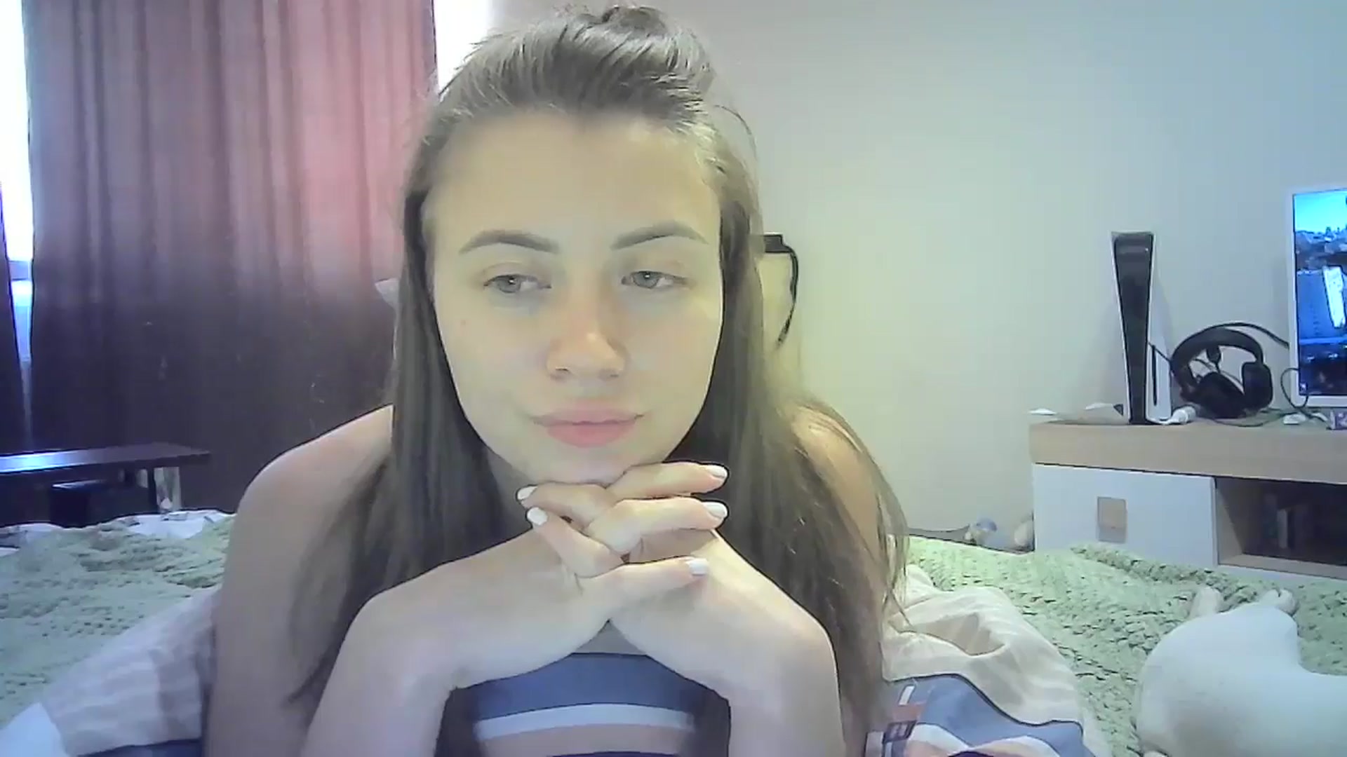 Gallery image thumbnail from Sulfate0's myfreecams stream on, 07/14/2024, 10:43 image 5 of 20