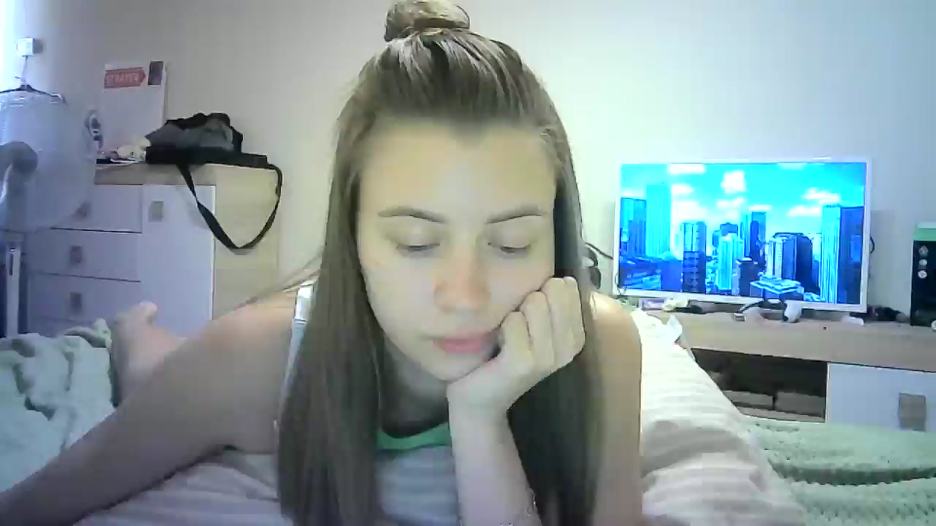 Gallery image thumbnail from Sulfate0's myfreecams stream on, 07/15/2024, 10:23 image 1 of 20