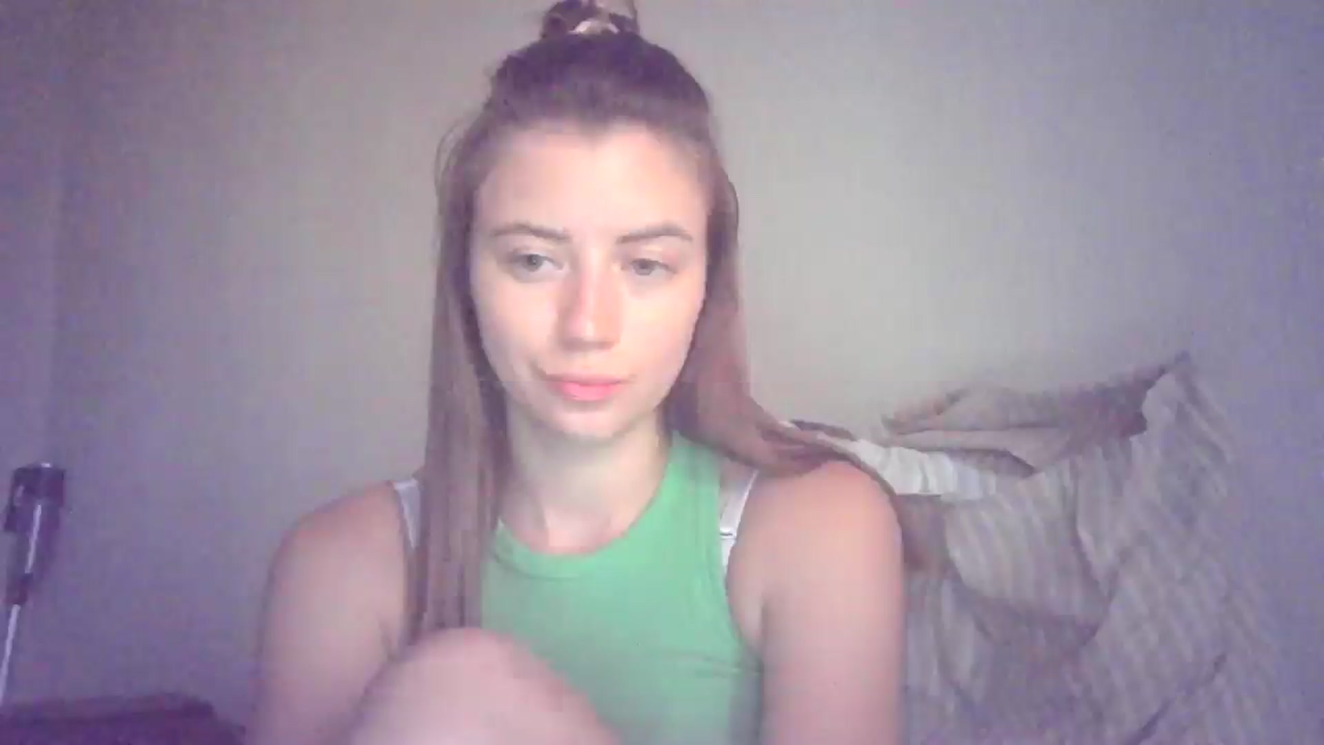 Gallery image thumbnail from Sulfate0's myfreecams stream on, 07/15/2024, 14:05 image 20 of 20