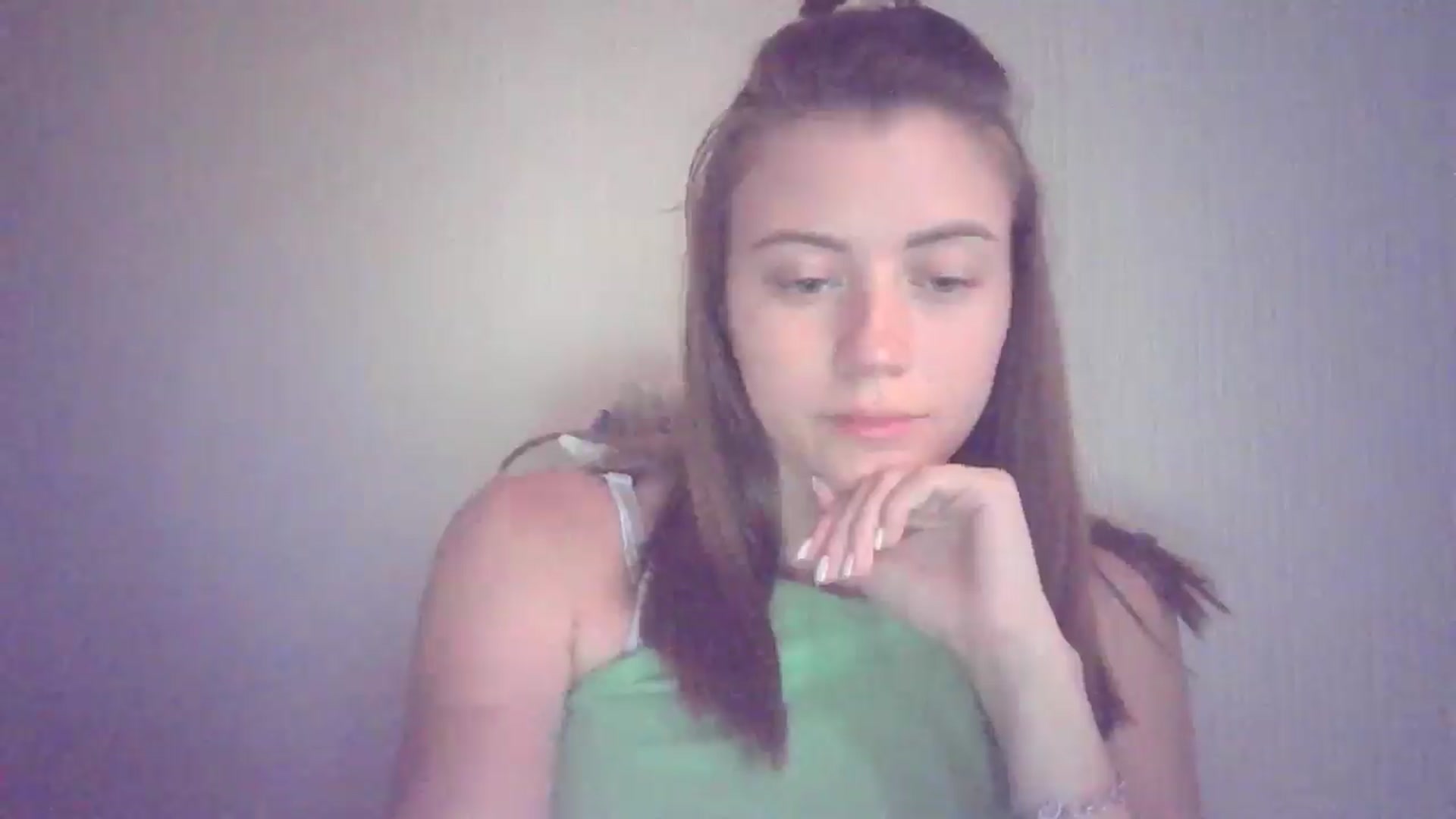 Gallery image thumbnail from Sulfate0's myfreecams stream on, 07/15/2024, 14:05 image 12 of 20