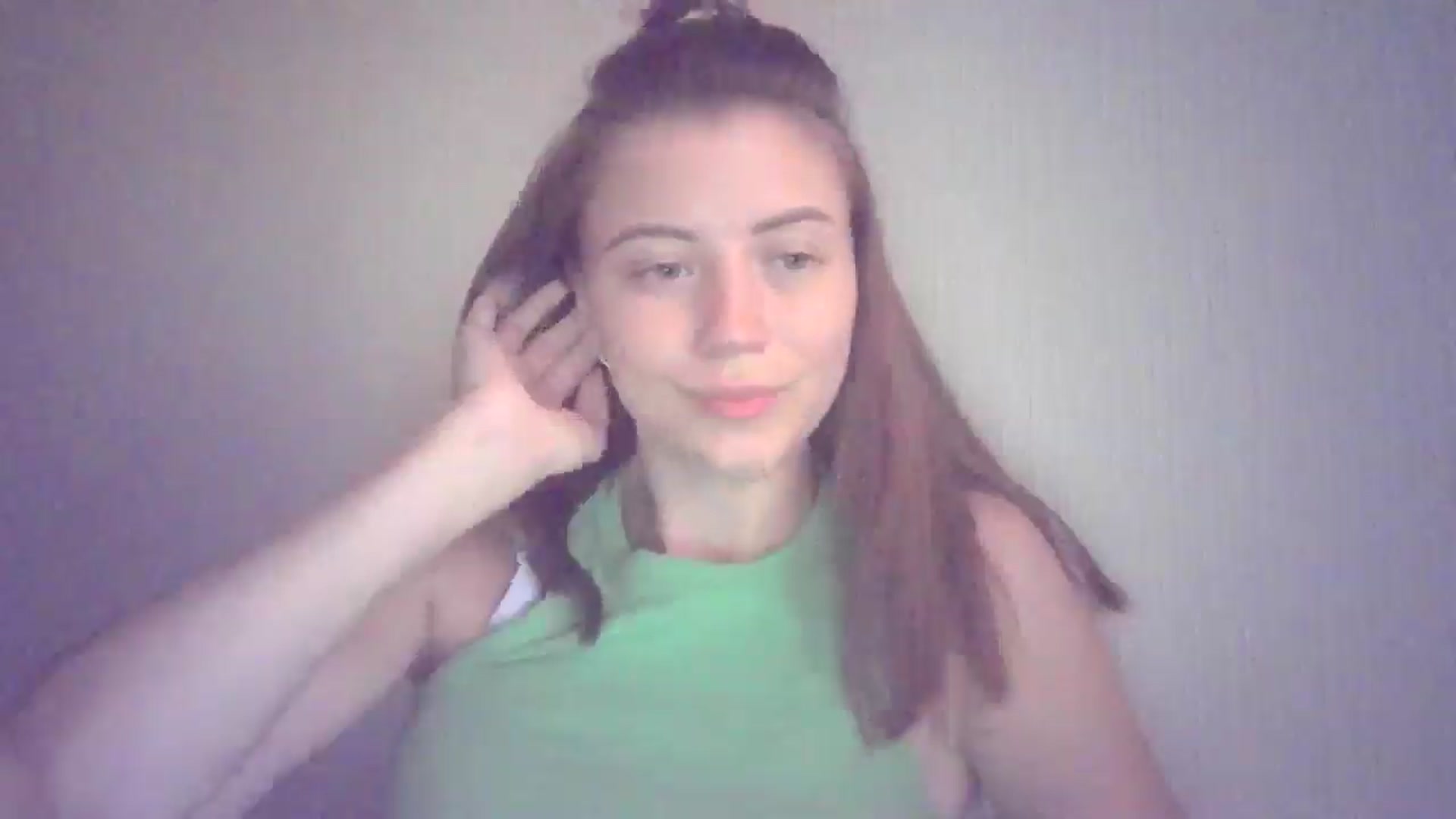 Gallery image thumbnail from Sulfate0's myfreecams stream on, 07/15/2024, 14:05 image 18 of 20