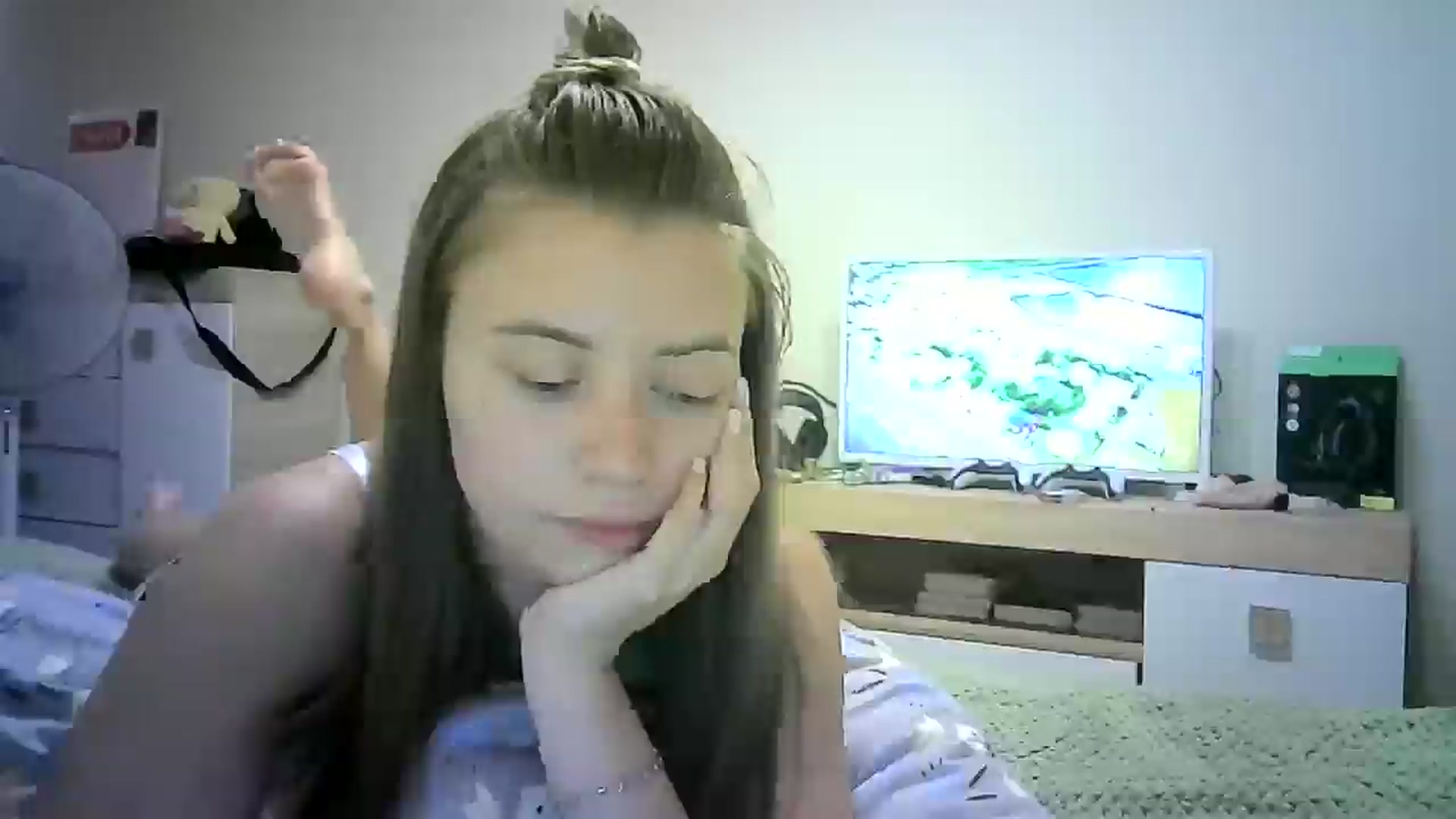 Gallery image thumbnail from Sulfate0's myfreecams stream on, 07/18/2024, 08:28 image 3 of 20