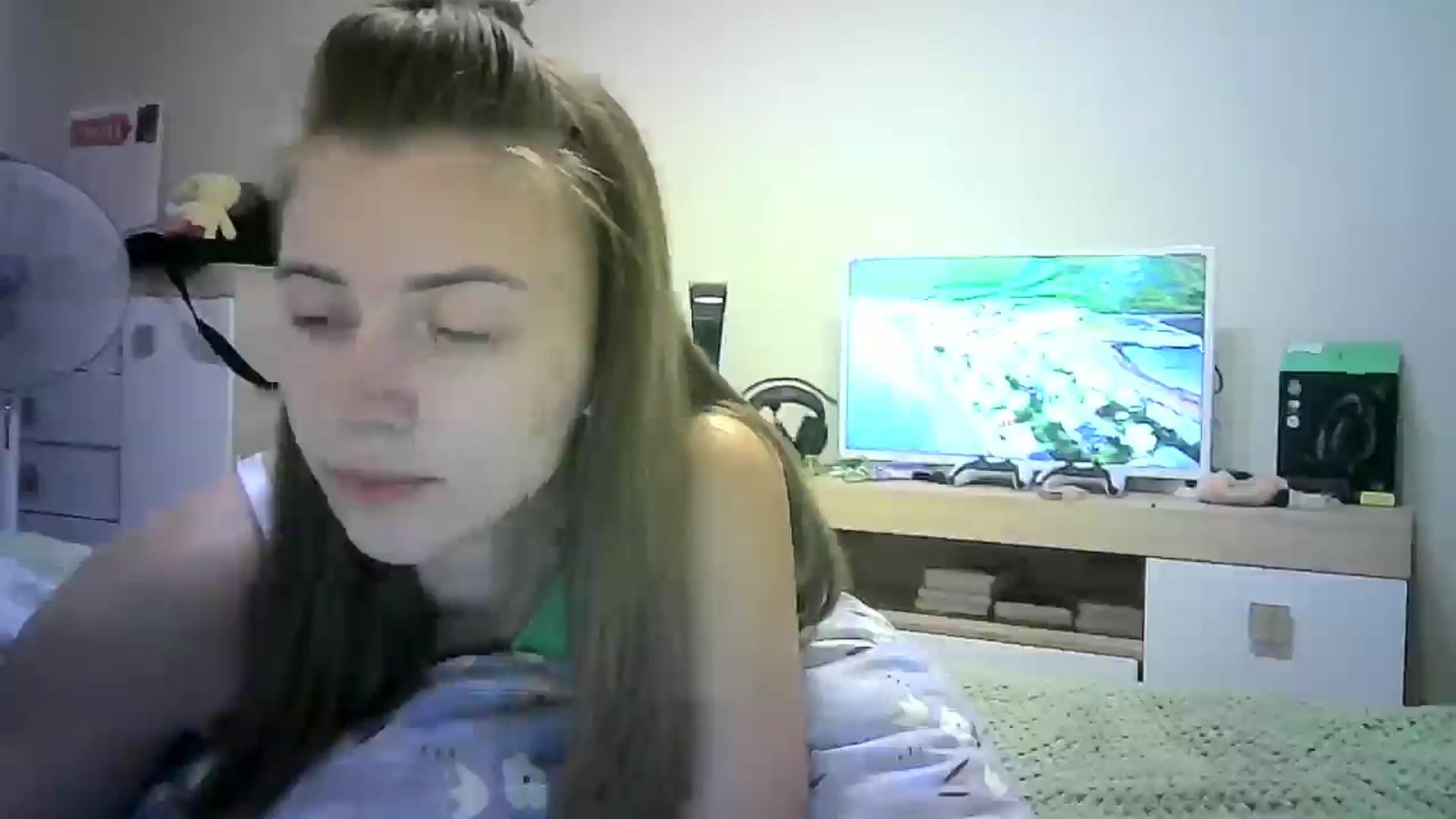 Gallery image thumbnail from Sulfate0's myfreecams stream on, 07/18/2024, 08:28 image 5 of 20