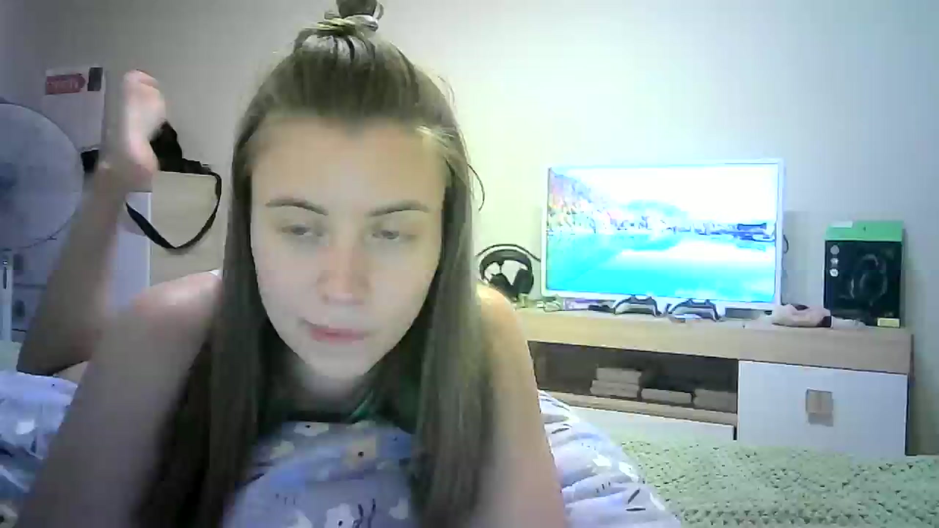 Gallery image thumbnail from Sulfate0's myfreecams stream on, 07/18/2024, 08:28 image 1 of 20