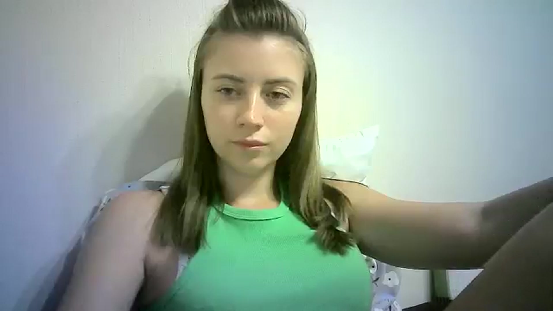 Gallery image thumbnail from Sulfate0's myfreecams stream on, 07/18/2024, 11:52 image 6 of 20