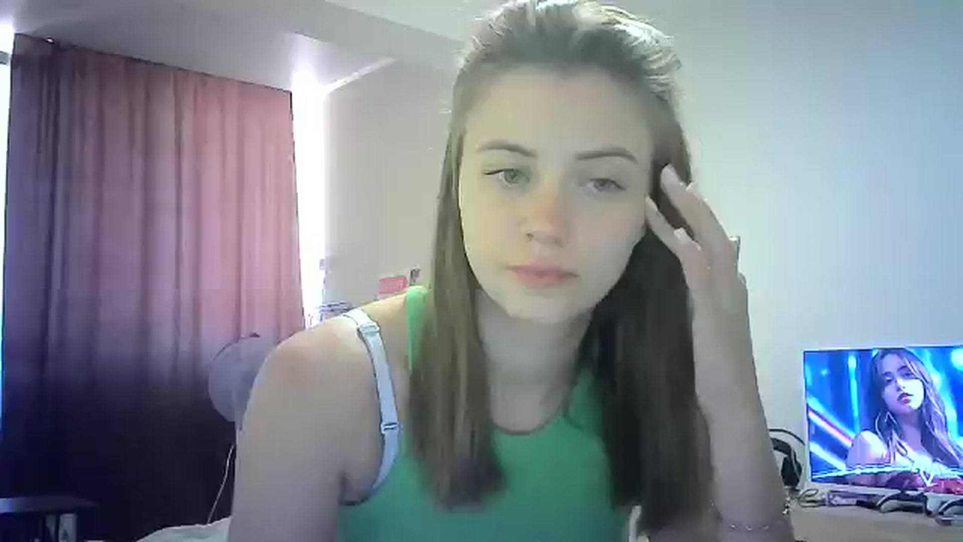 Gallery image thumbnail from Sulfate0's myfreecams stream on, 07/19/2024, 09:34 image 12 of 20