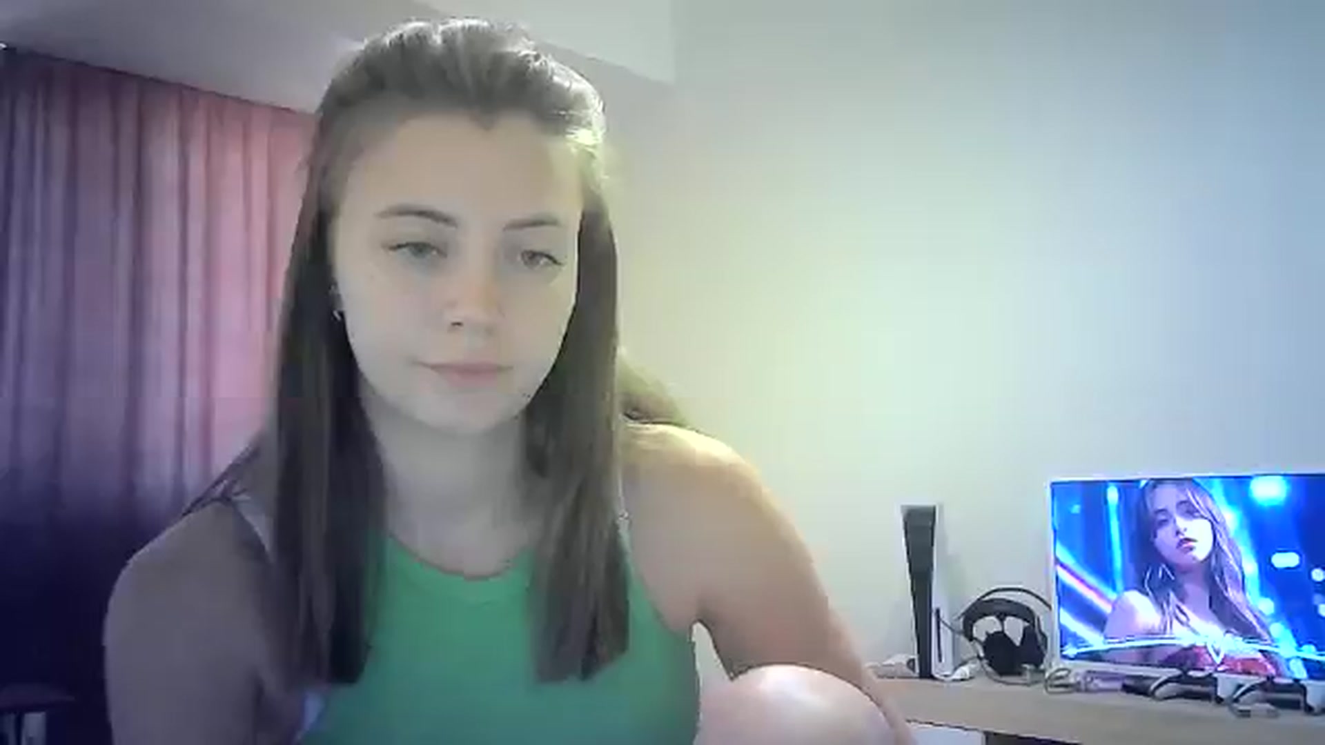 Gallery image thumbnail from Sulfate0's myfreecams stream on, 07/19/2024, 11:08 image 2 of 20