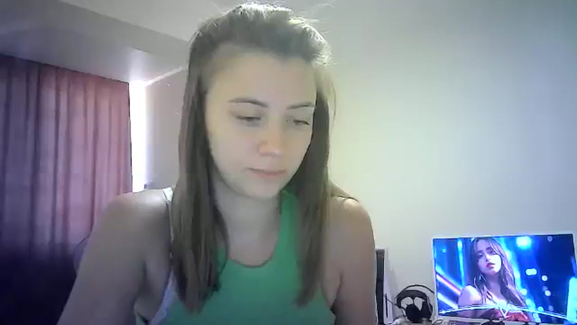 Gallery image thumbnail from Sulfate0's myfreecams stream on, 07/19/2024, 11:08 image 20 of 20