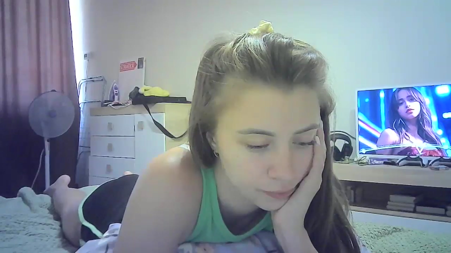 Gallery image thumbnail from Sulfate0's myfreecams stream on, 07/19/2024, 12:08 image 4 of 20