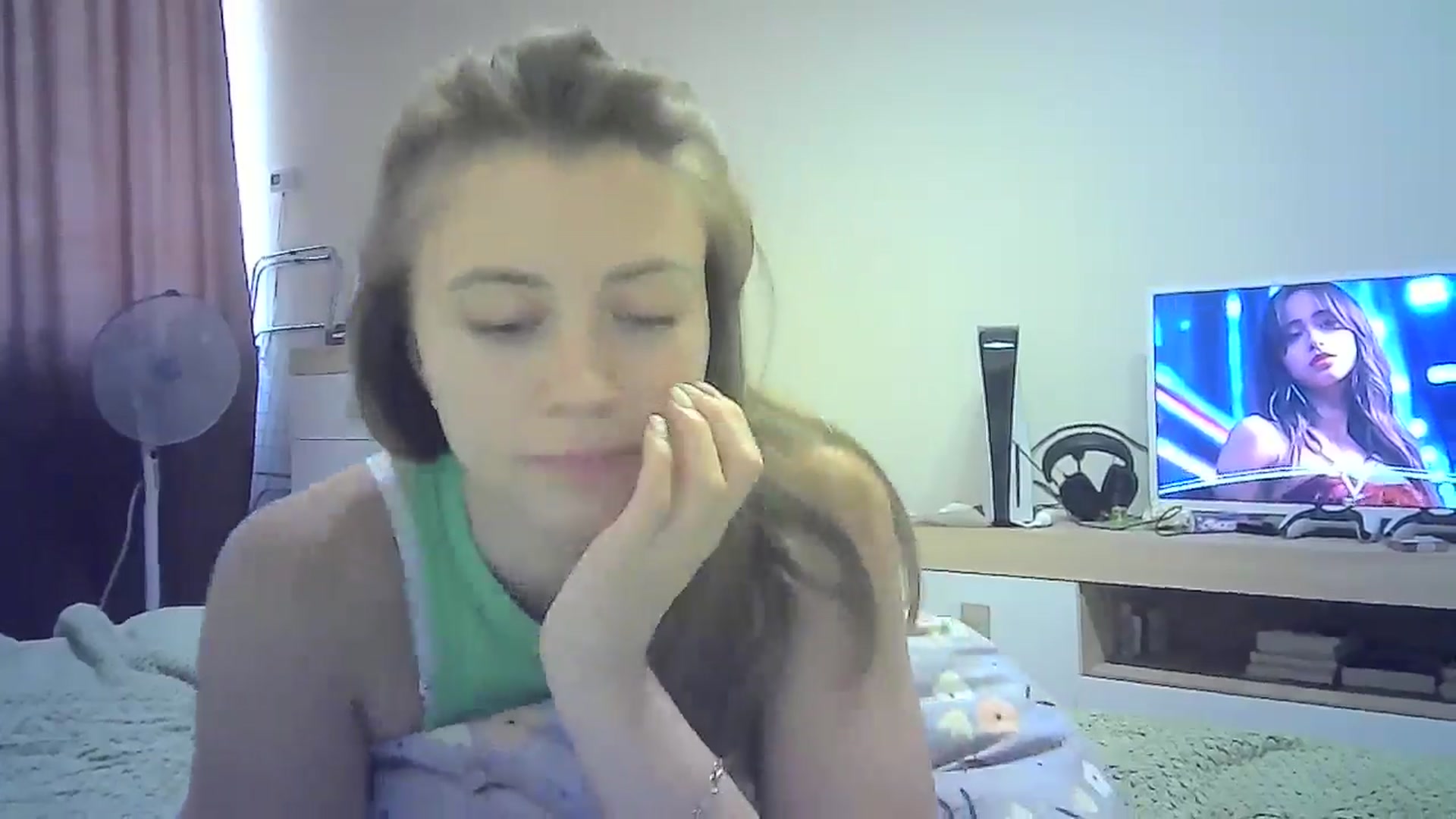 Gallery image thumbnail from Sulfate0's myfreecams stream on, 07/19/2024, 12:08 image 8 of 20