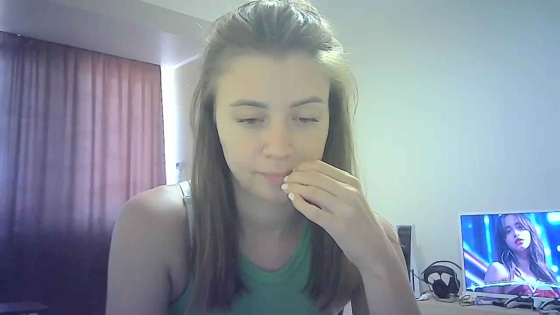 Gallery image thumbnail from Sulfate0's myfreecams stream on, 07/19/2024, 12:36 image 9 of 20