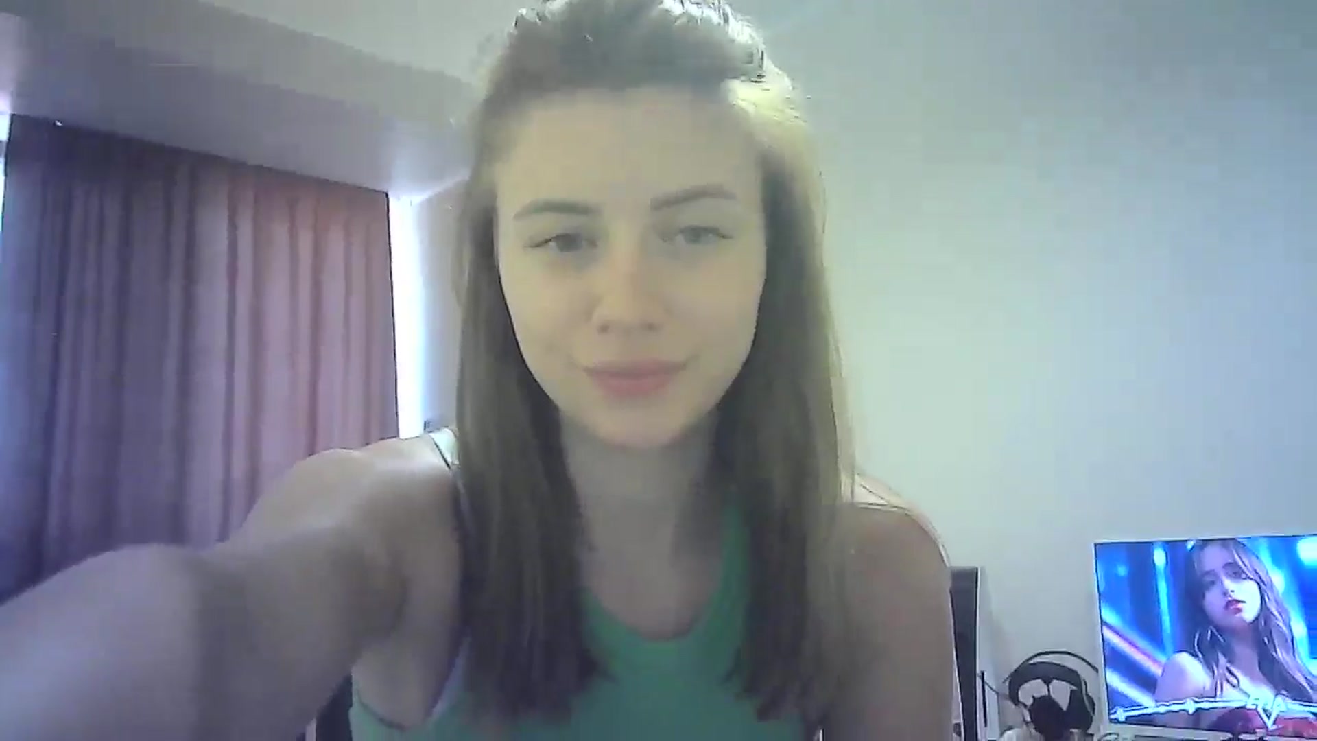 Gallery image thumbnail from Sulfate0's myfreecams stream on, 07/19/2024, 12:36 image 8 of 20