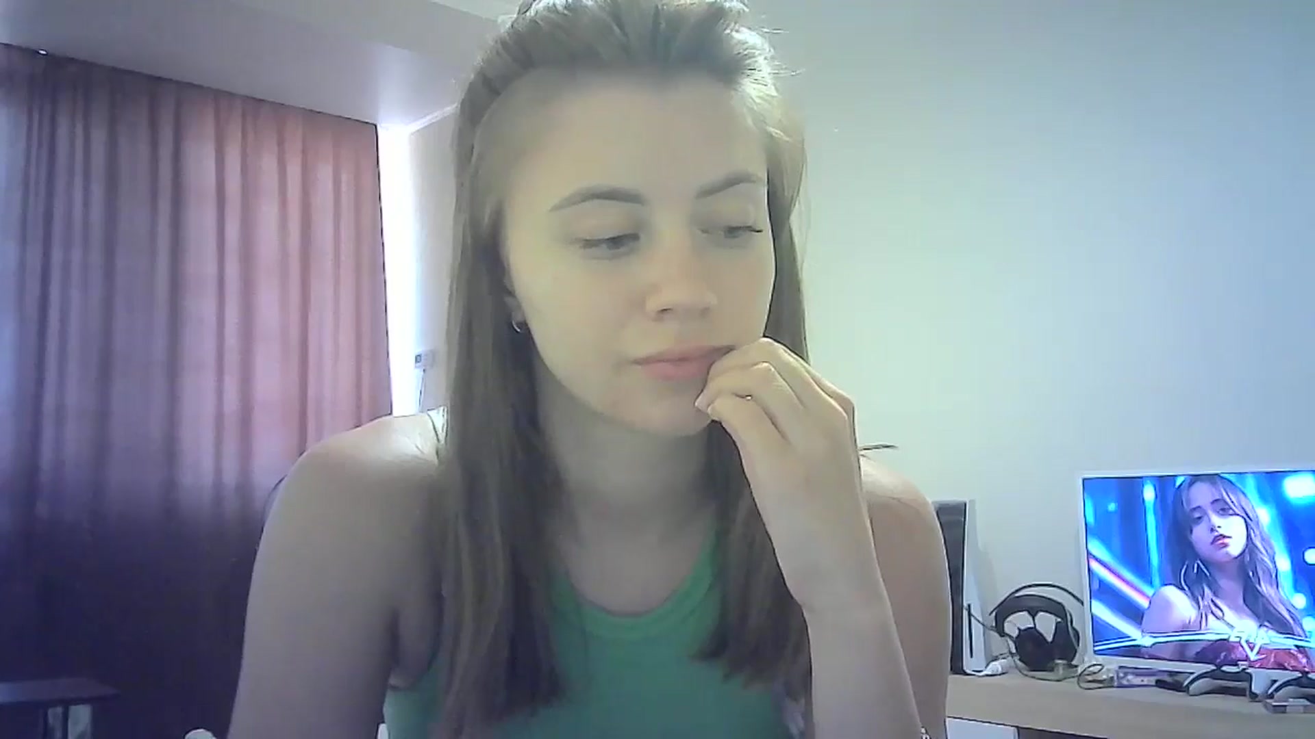 Gallery image thumbnail from Sulfate0's myfreecams stream on, 07/19/2024, 12:36 image 4 of 20