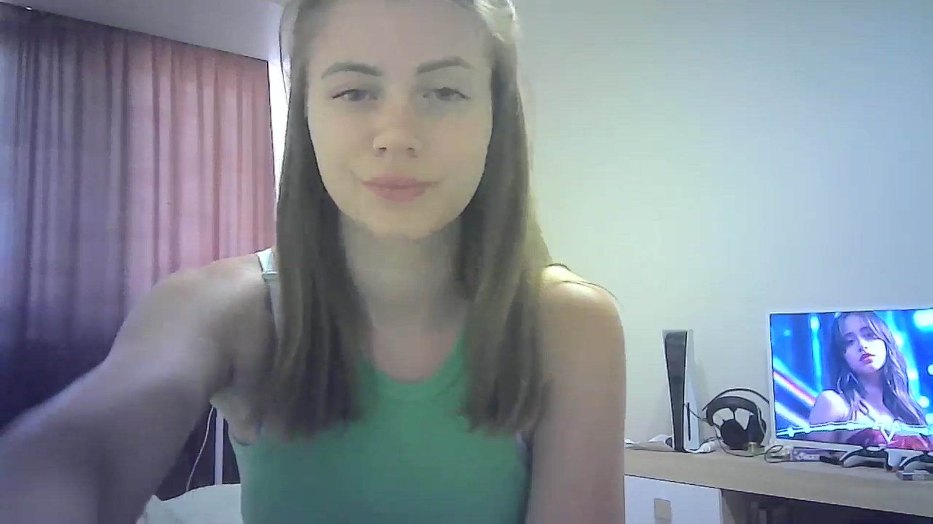 Gallery image thumbnail from Sulfate0's myfreecams stream on, 07/19/2024, 12:36 image 3 of 20