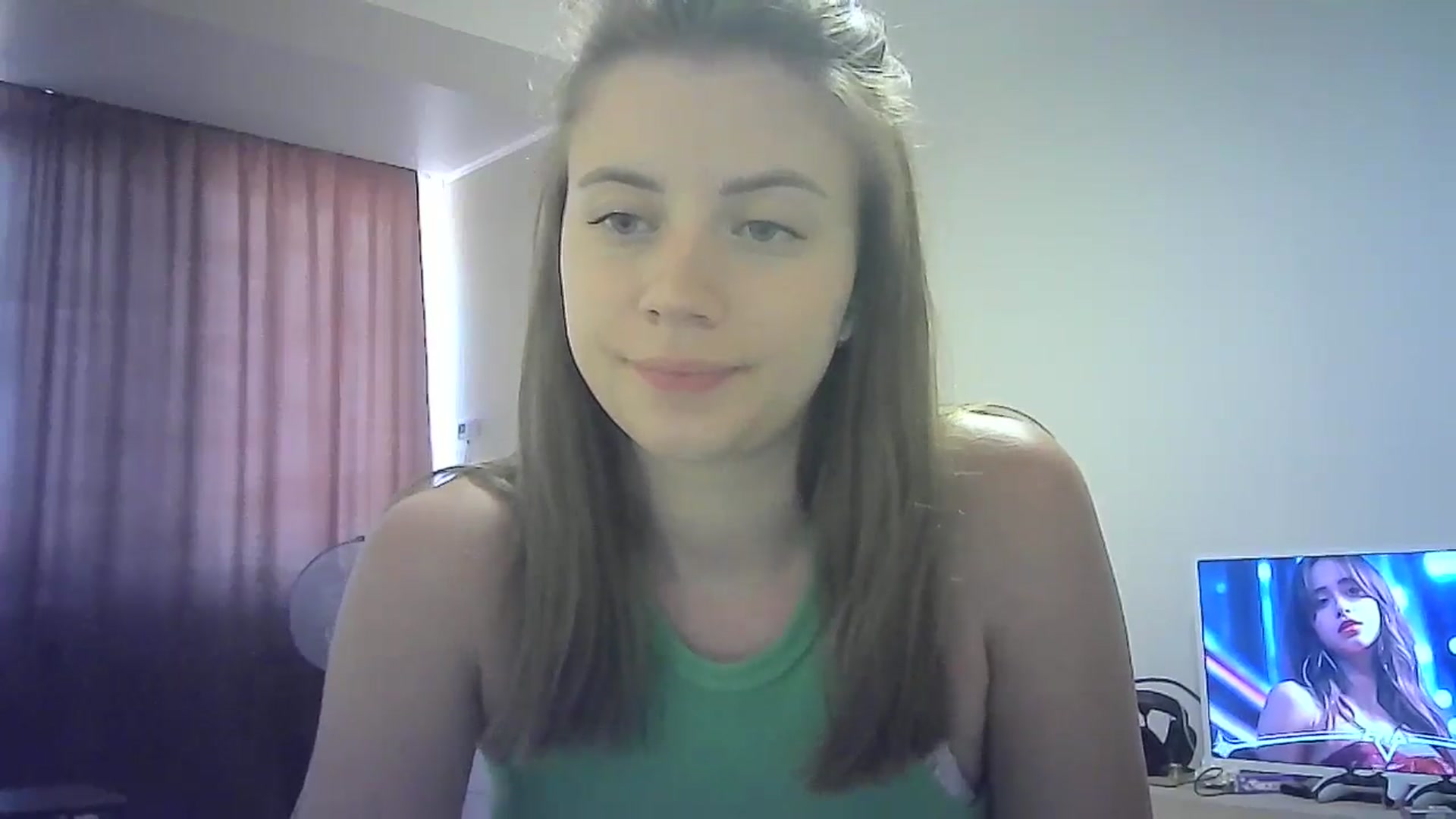 Gallery image thumbnail from Sulfate0's myfreecams stream on, 07/19/2024, 12:36 image 17 of 20