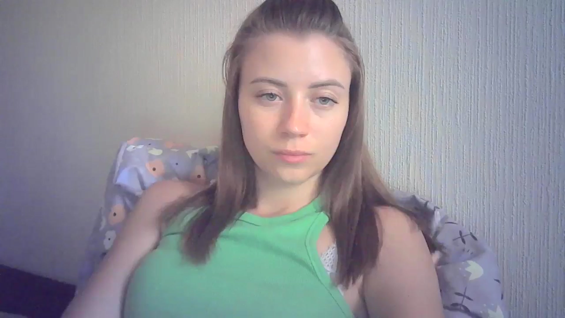 Gallery image thumbnail from Sulfate0's myfreecams stream on, 07/20/2024, 10:06 image 17 of 20