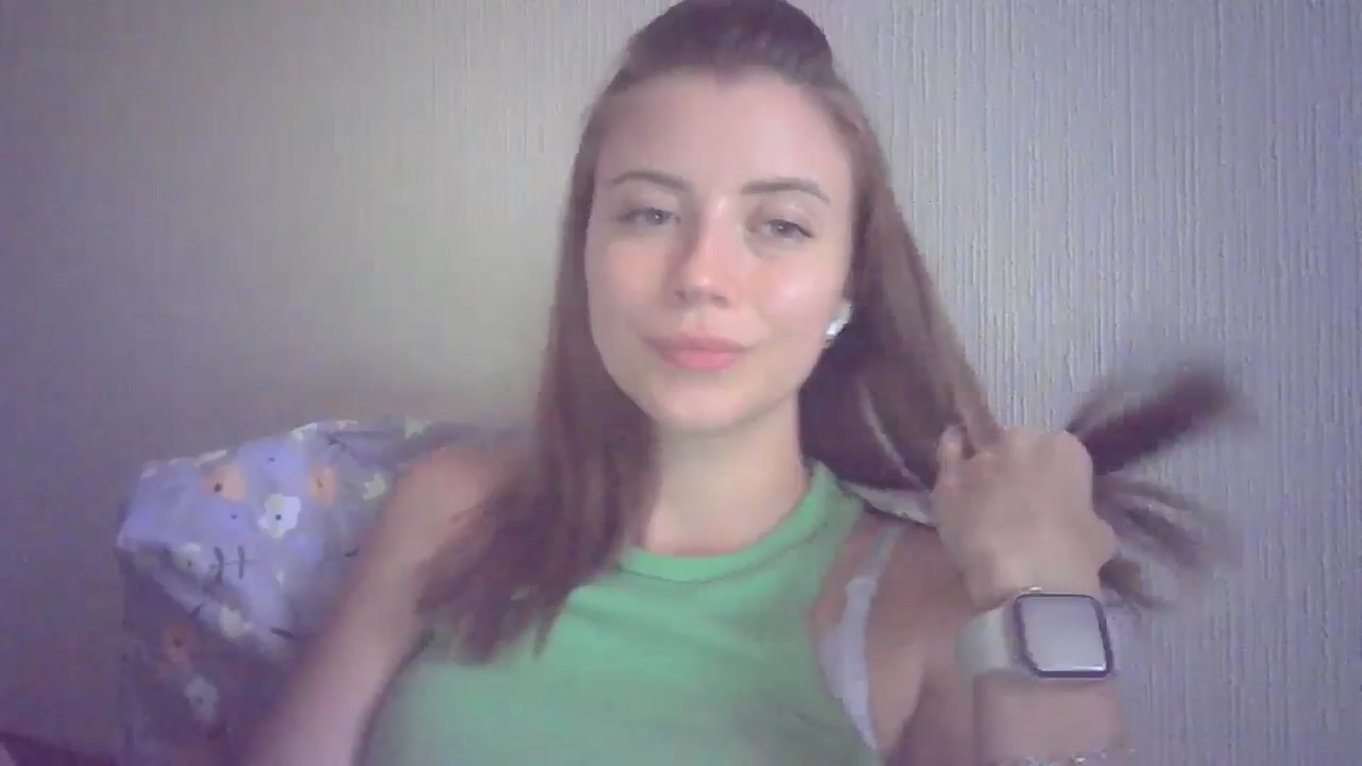 Gallery image thumbnail from Sulfate0's myfreecams stream on, 07/20/2024, 10:35 image 5 of 20