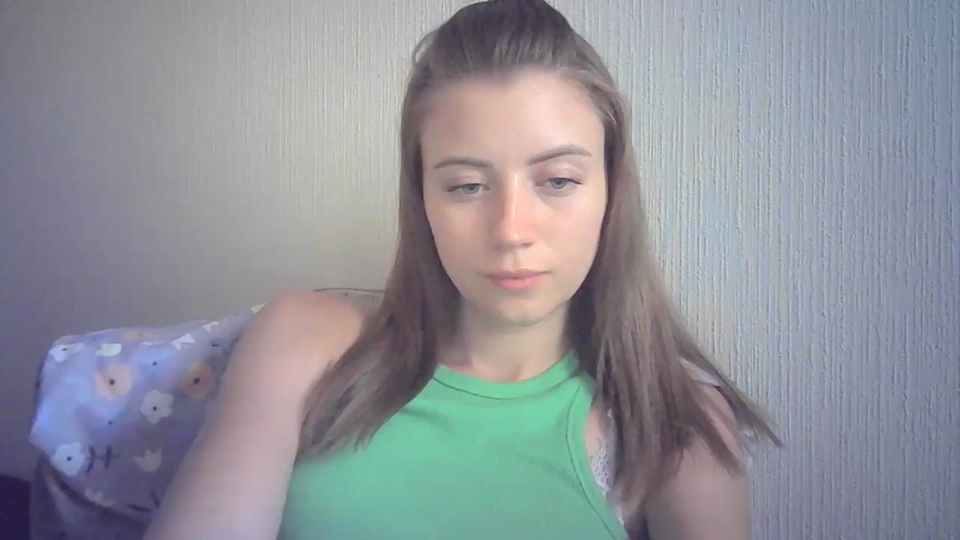 Gallery image thumbnail from Sulfate0's myfreecams stream on, 07/20/2024, 10:35 image 20 of 20