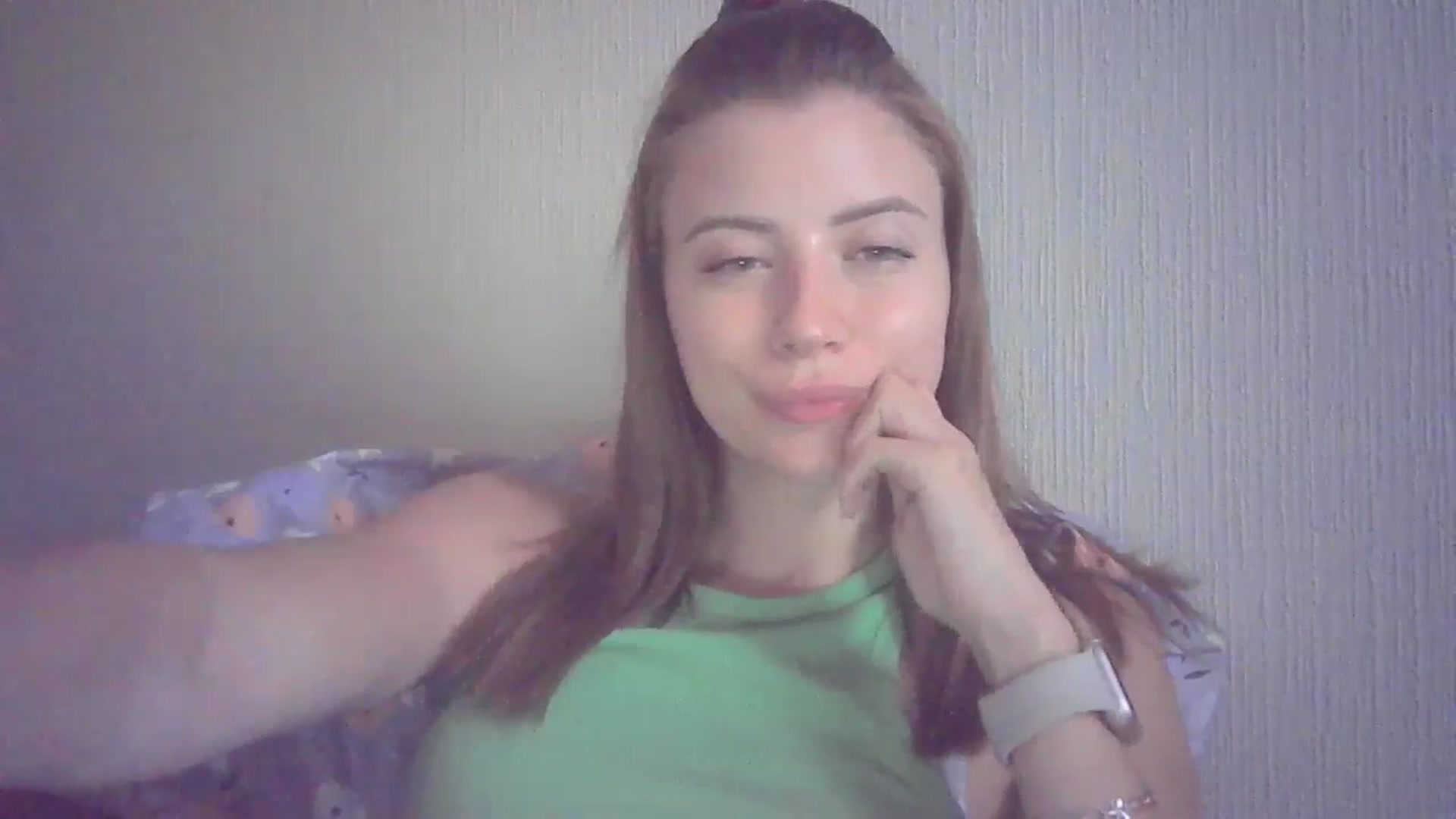 Gallery image thumbnail from Sulfate0's myfreecams stream on, 07/20/2024, 10:35 image 6 of 20