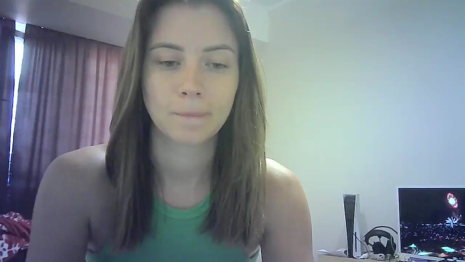 Gallery image thumbnail from Sulfate0's myfreecams stream on, 07/20/2024, 13:53 image 9 of 20