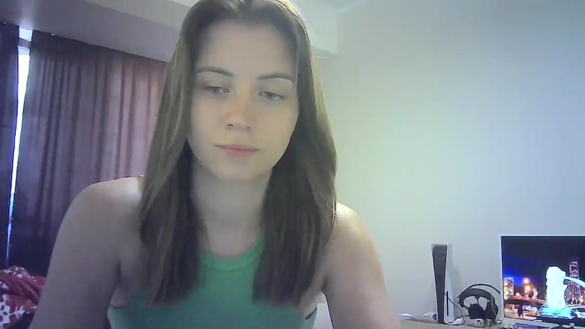 Gallery image thumbnail from Sulfate0's myfreecams stream on, 07/20/2024, 13:53 image 11 of 20
