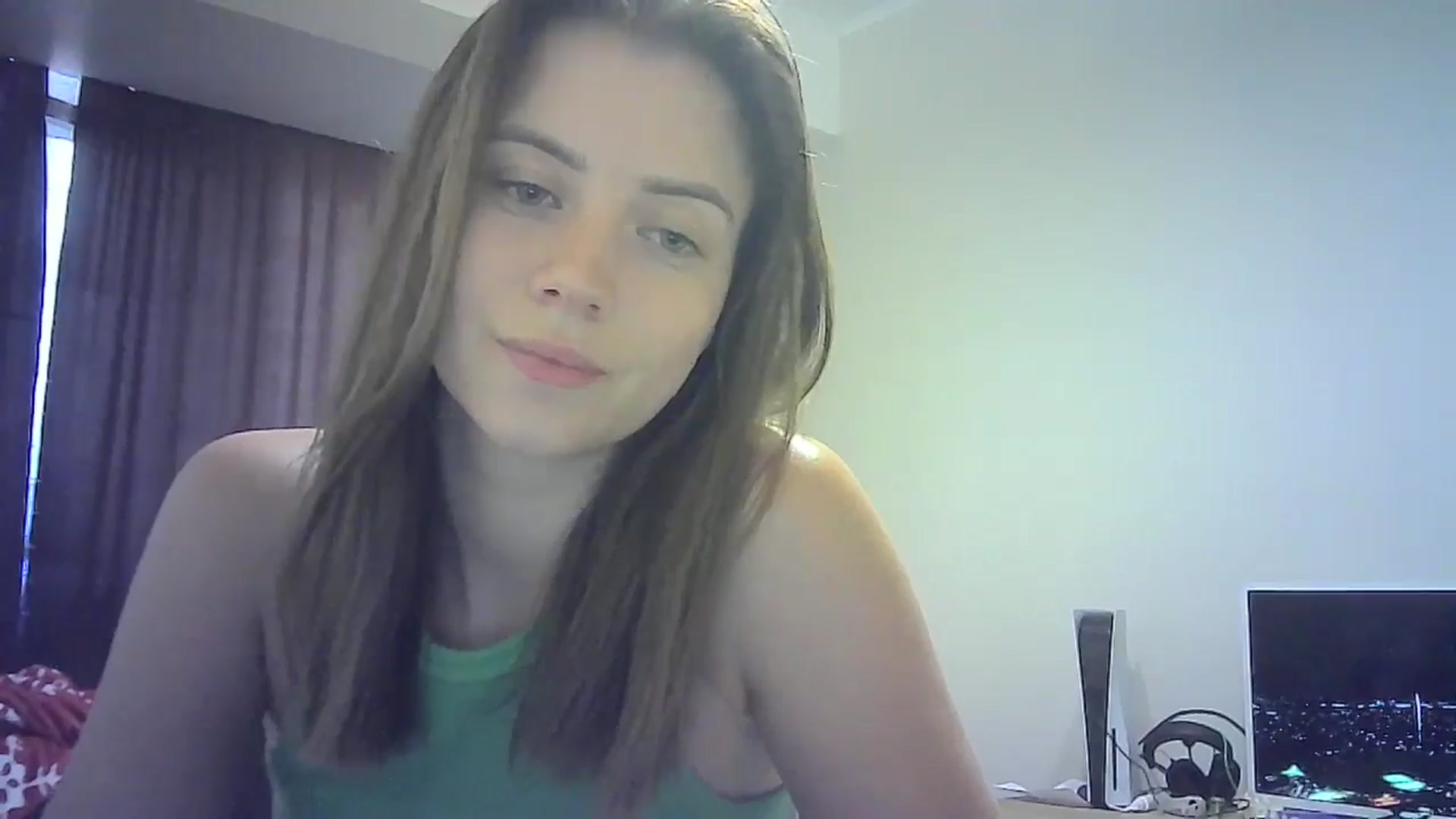 Gallery image thumbnail from Sulfate0's myfreecams stream on, 07/20/2024, 13:53 image 15 of 20