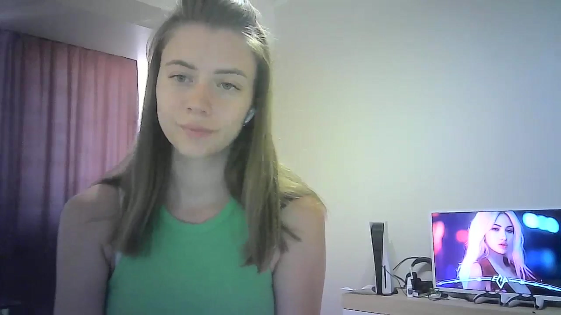 Gallery image thumbnail from Sulfate0's myfreecams stream on, 07/22/2024, 09:17 image 18 of 20