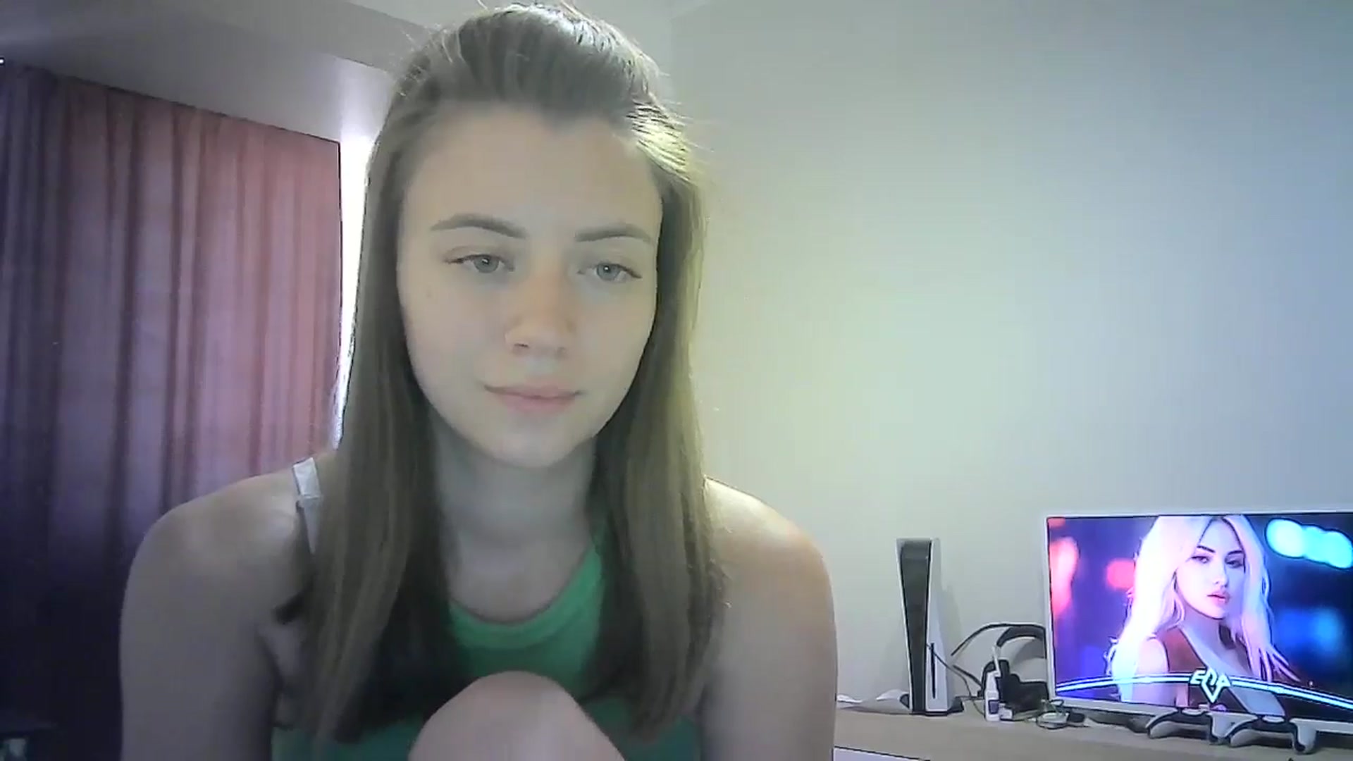 Gallery image thumbnail from Sulfate0's myfreecams stream on, 07/22/2024, 09:17 image 12 of 20