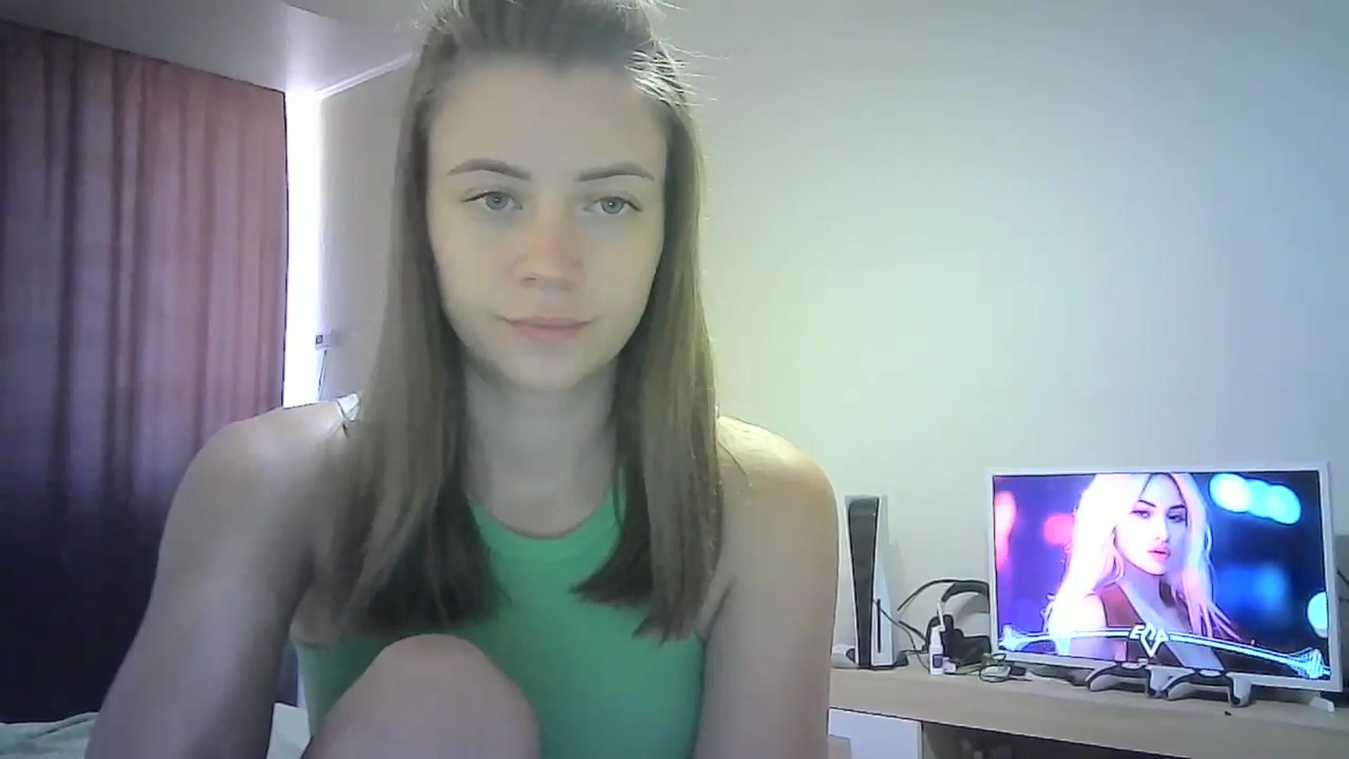 Gallery image thumbnail from Sulfate0's myfreecams stream on, 07/22/2024, 09:17 image 7 of 20