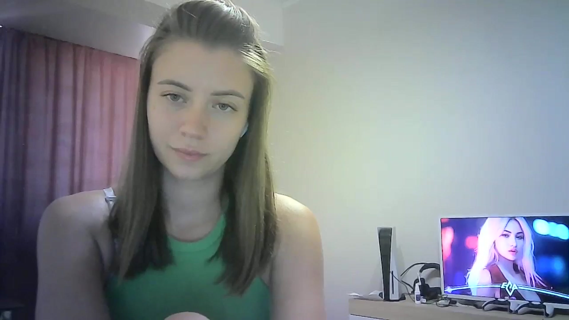 Gallery image thumbnail from Sulfate0's myfreecams stream on, 07/22/2024, 09:17 image 13 of 20