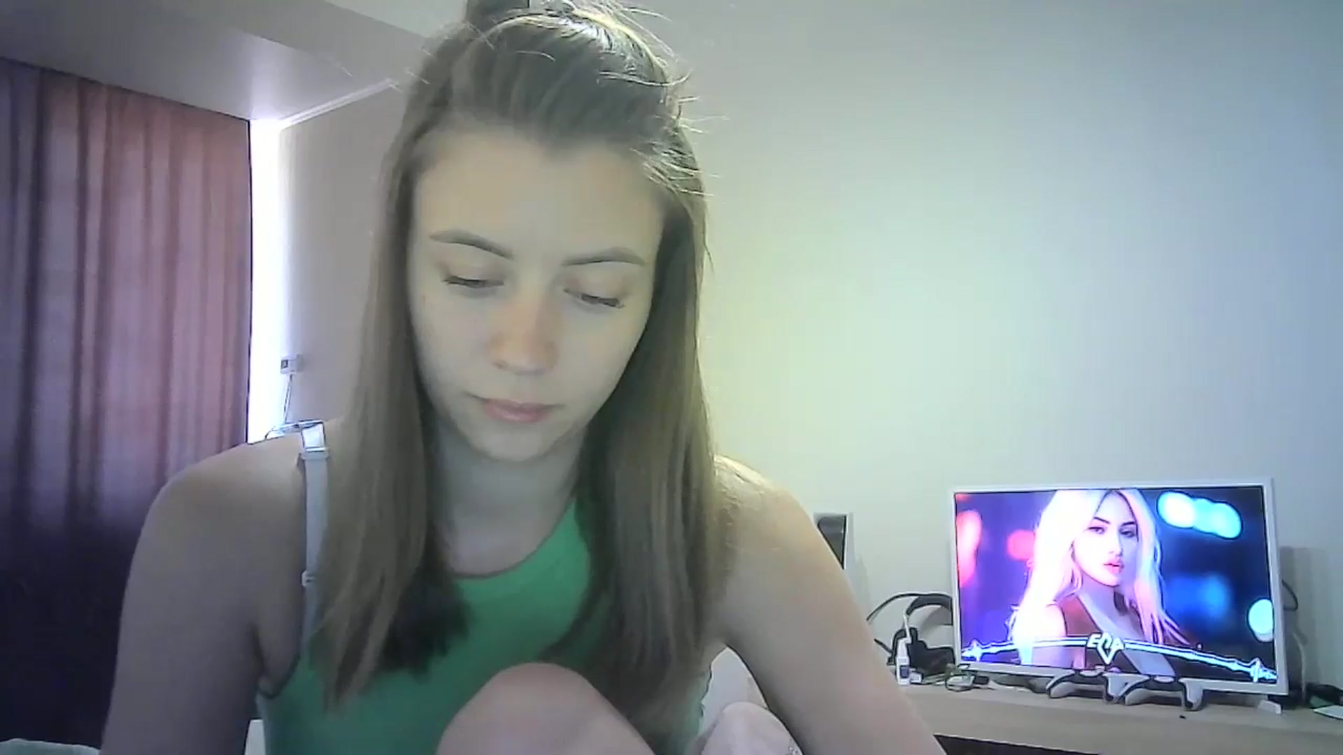 Gallery image thumbnail from Sulfate0's myfreecams stream on, 07/22/2024, 10:25 image 20 of 20