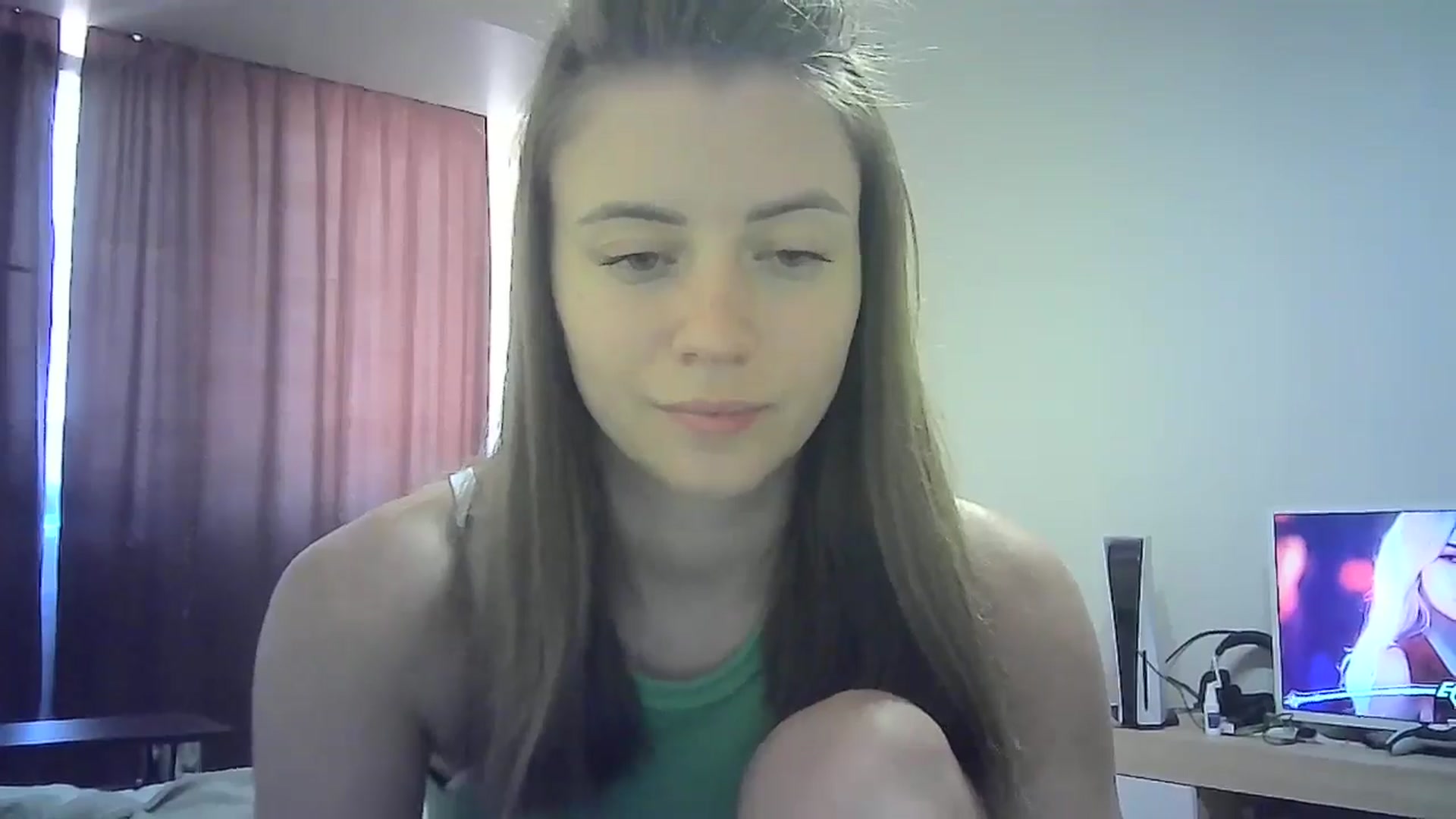 Gallery image thumbnail from Sulfate0's myfreecams stream on, 07/22/2024, 11:08 image 8 of 20