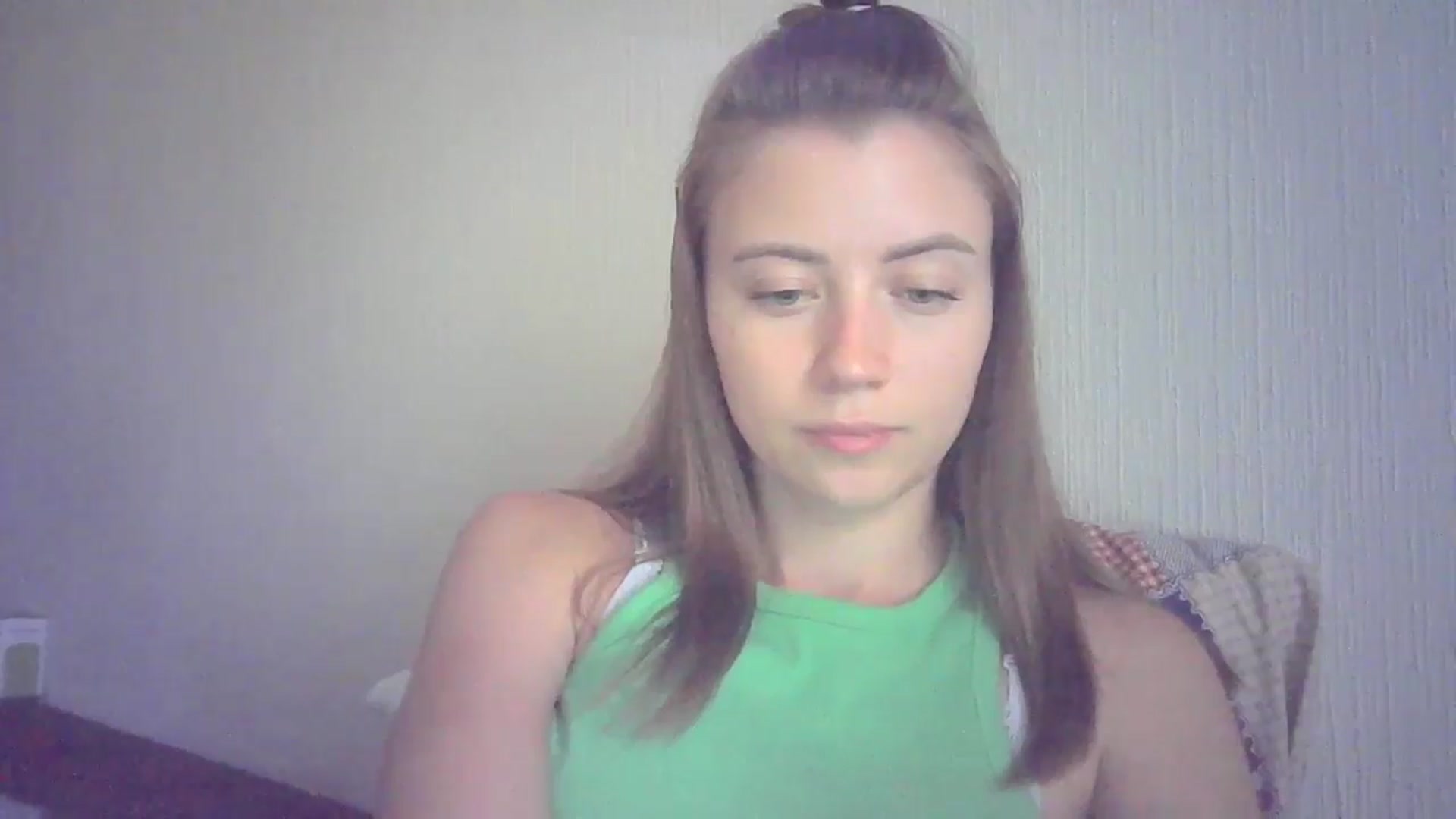 Gallery image thumbnail from Sulfate0's myfreecams stream on, 07/22/2024, 12:38 image 4 of 20