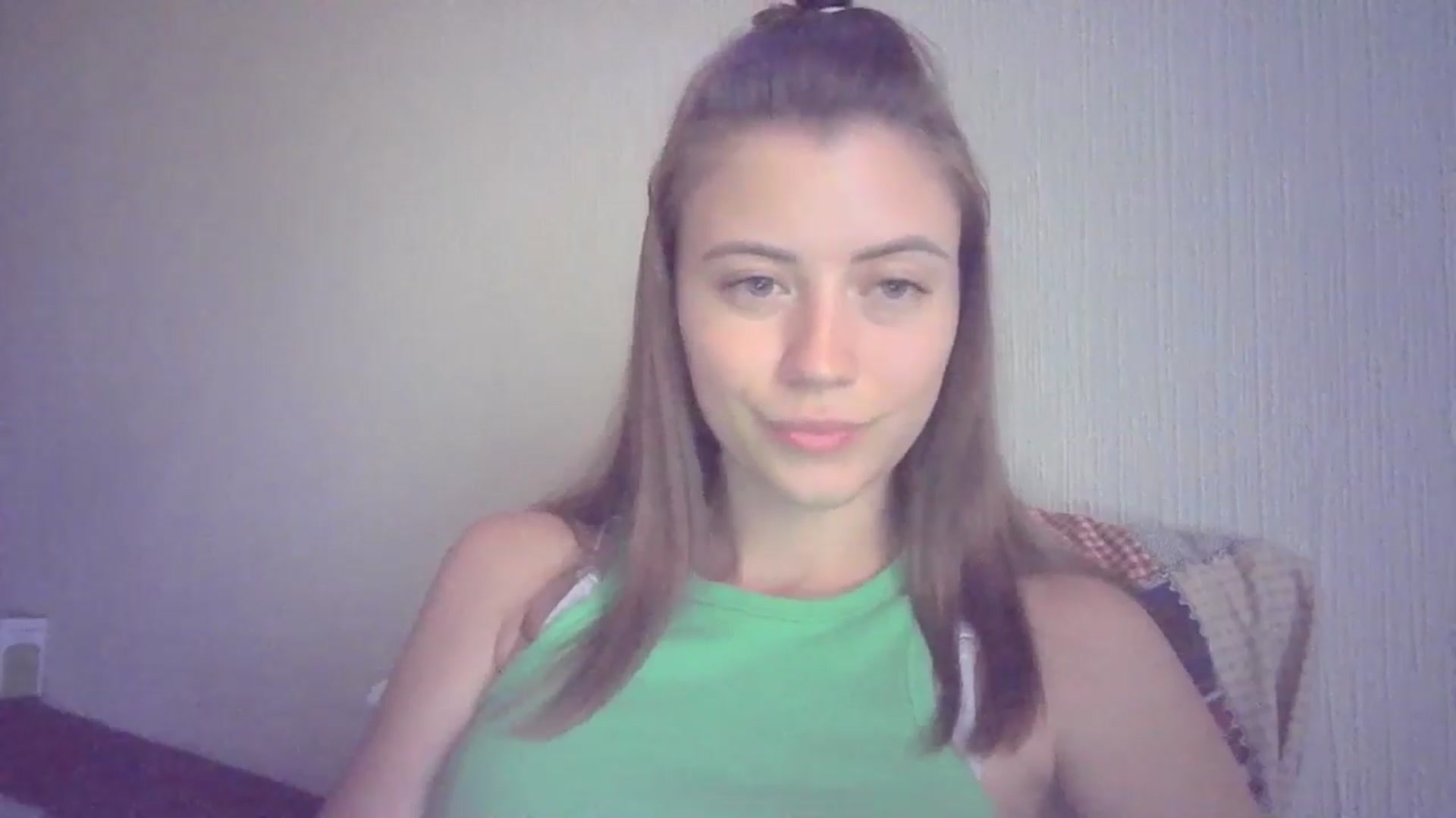 Gallery image thumbnail from Sulfate0's myfreecams stream on, 07/22/2024, 12:38 image 2 of 20