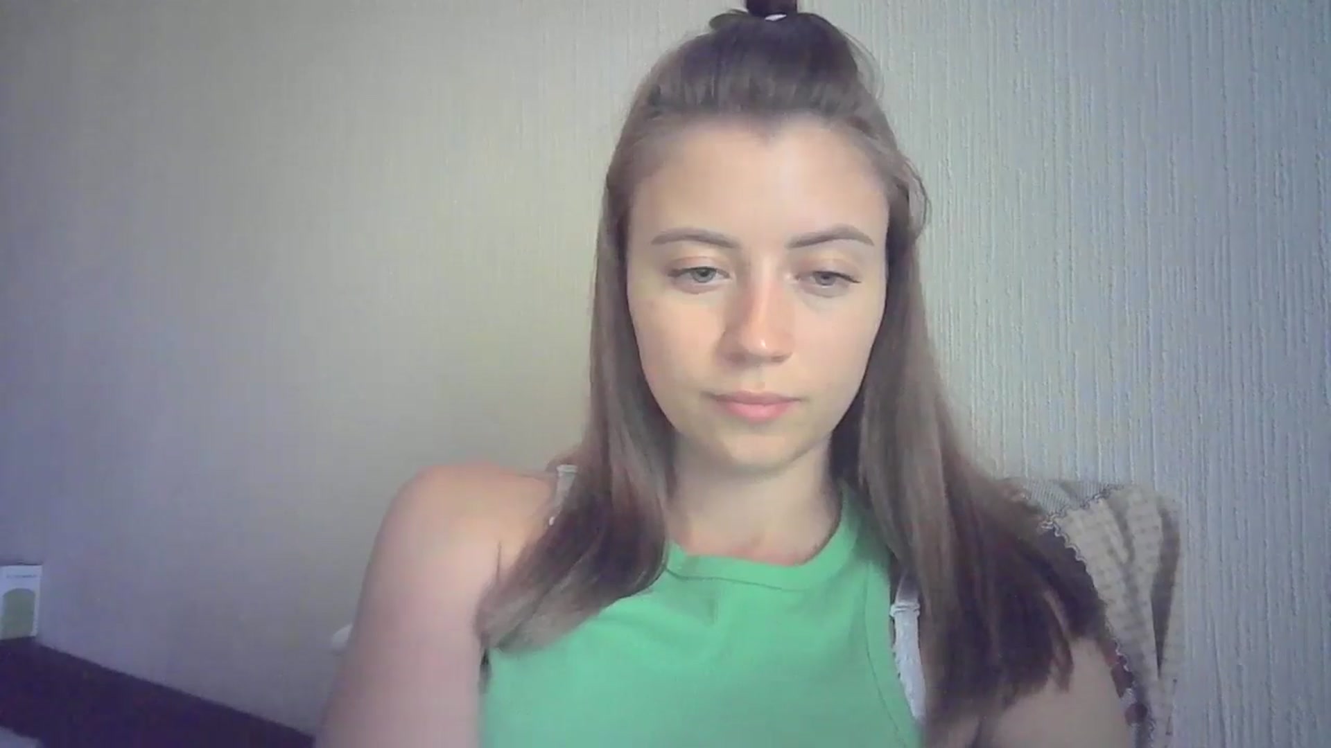 Gallery image thumbnail from Sulfate0's myfreecams stream on, 07/22/2024, 12:38 image 16 of 20