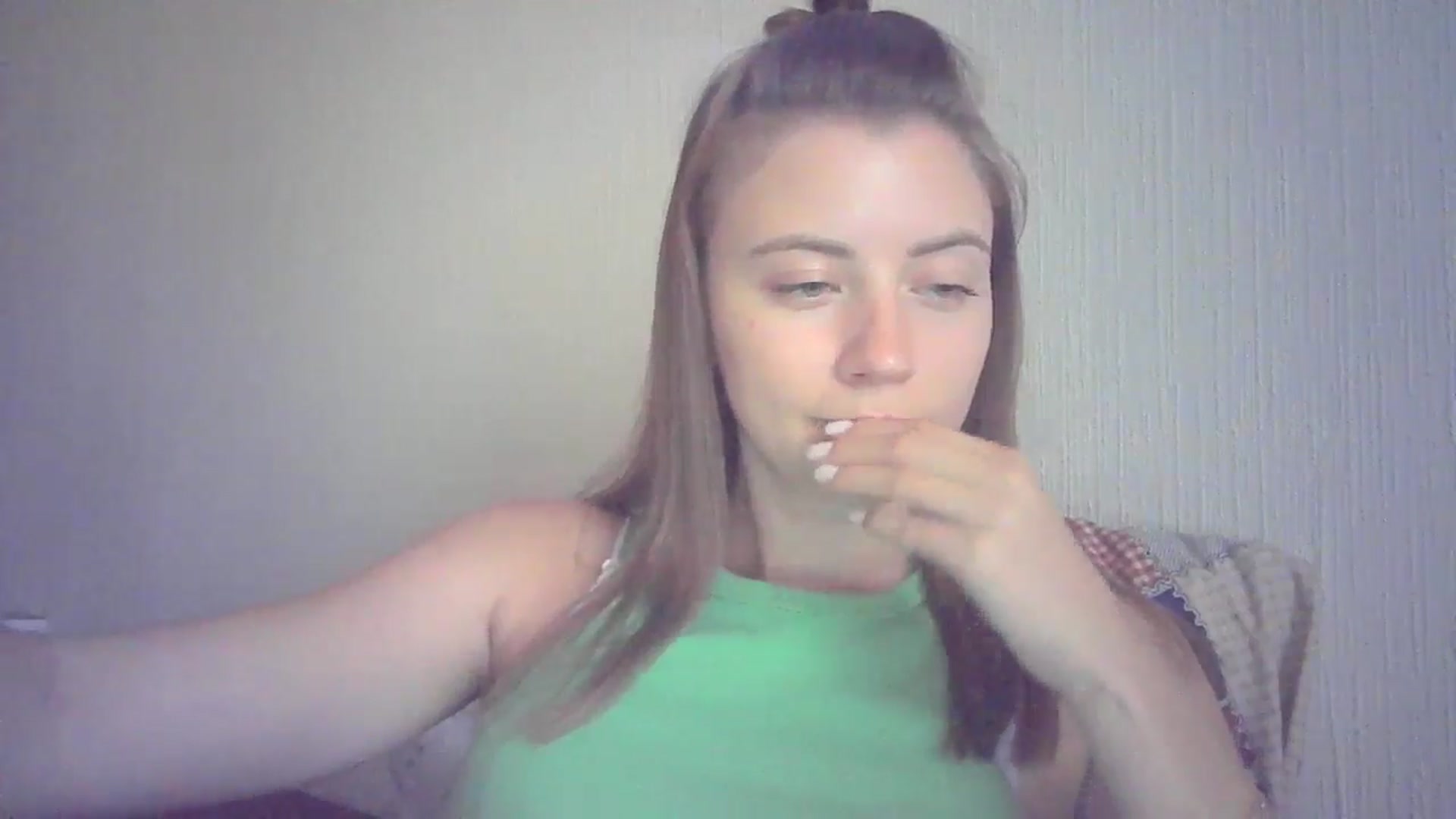 Gallery image thumbnail from Sulfate0's myfreecams stream on, 07/22/2024, 12:38 image 5 of 20