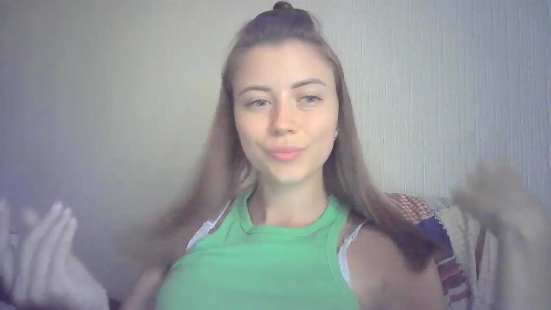 Gallery image thumbnail from Sulfate0's myfreecams stream on, 07/22/2024, 12:38 image 10 of 20