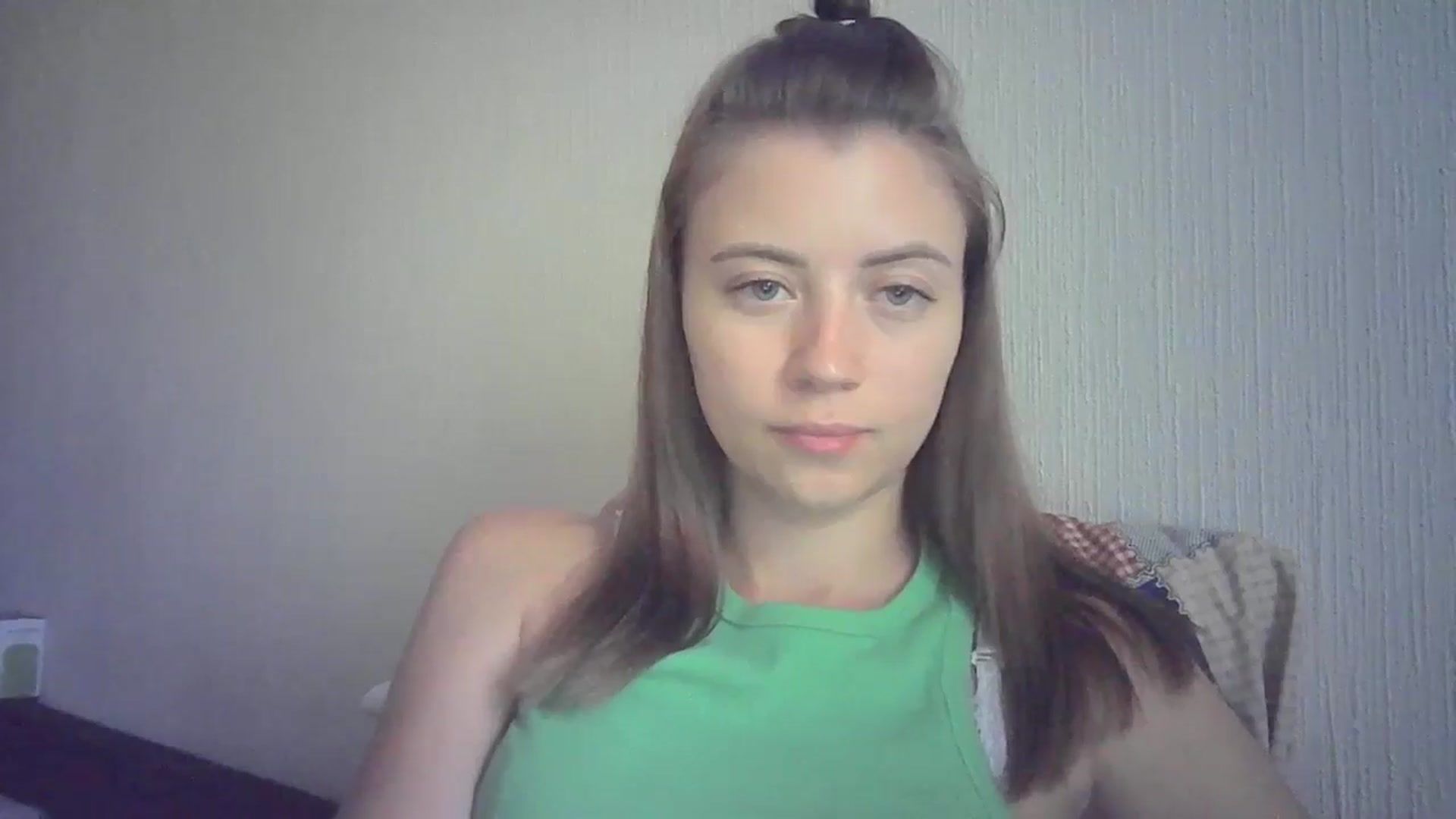Gallery image thumbnail from Sulfate0's myfreecams stream on, 07/22/2024, 12:38 image 15 of 20