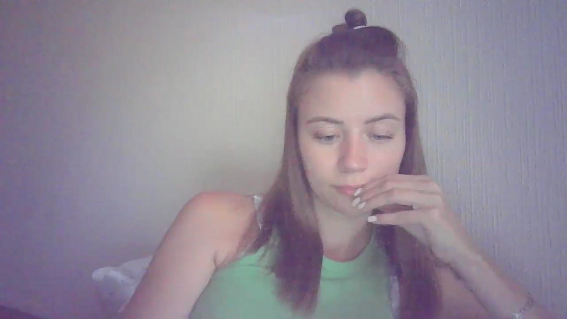 Gallery image thumbnail from Sulfate0's myfreecams stream on, 07/22/2024, 13:12 image 17 of 20