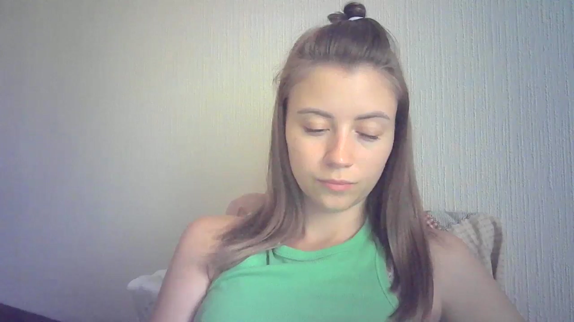 Gallery image thumbnail from Sulfate0's myfreecams stream on, 07/22/2024, 13:12 image 9 of 20
