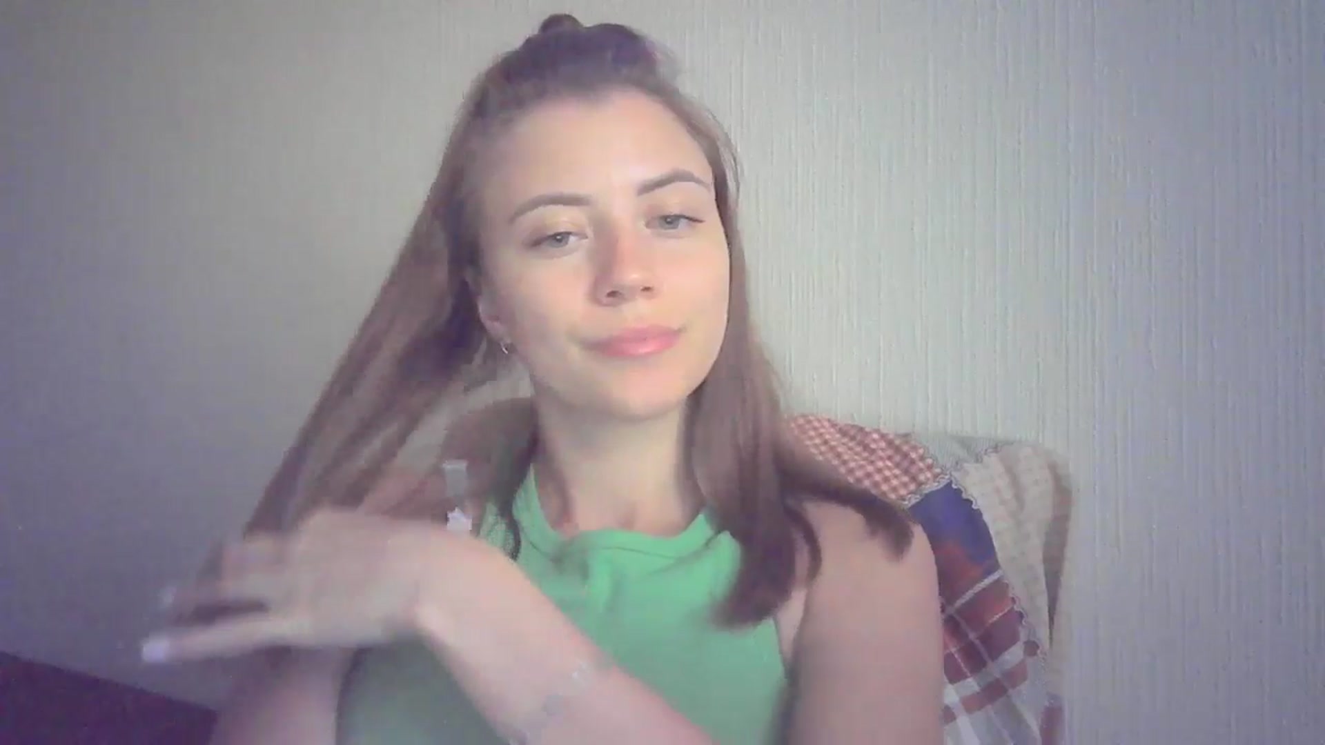 Gallery image thumbnail from Sulfate0's myfreecams stream on, 07/22/2024, 13:12 image 4 of 20