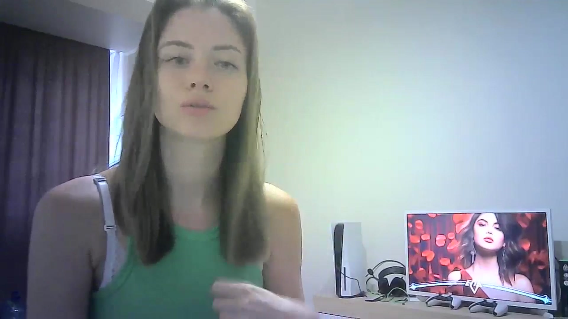 Gallery image thumbnail from Sulfate0's myfreecams stream on, 07/25/2024, 07:19 image 8 of 20