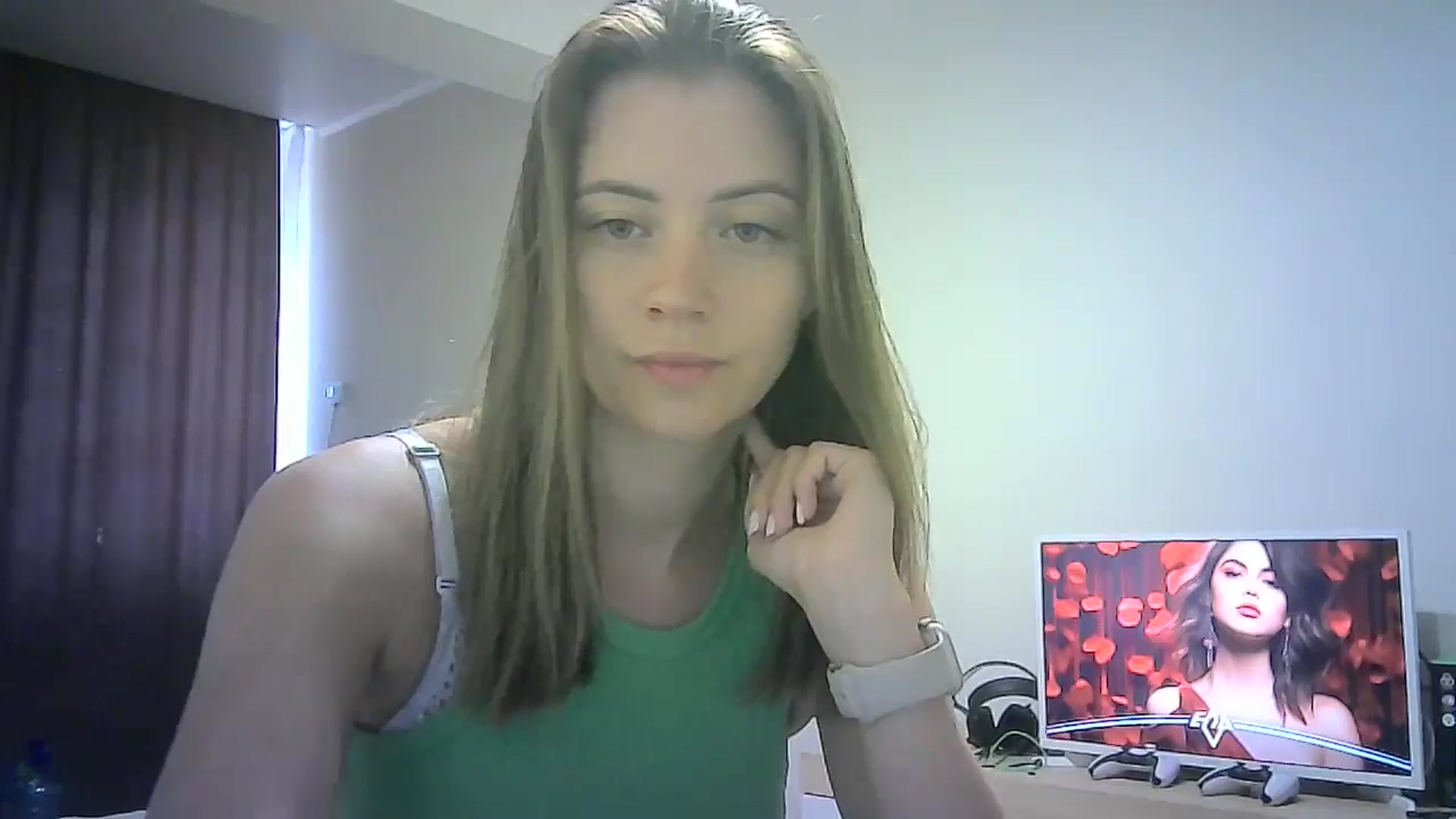 Gallery image thumbnail from Sulfate0's myfreecams stream on, 07/25/2024, 07:19 image 6 of 20