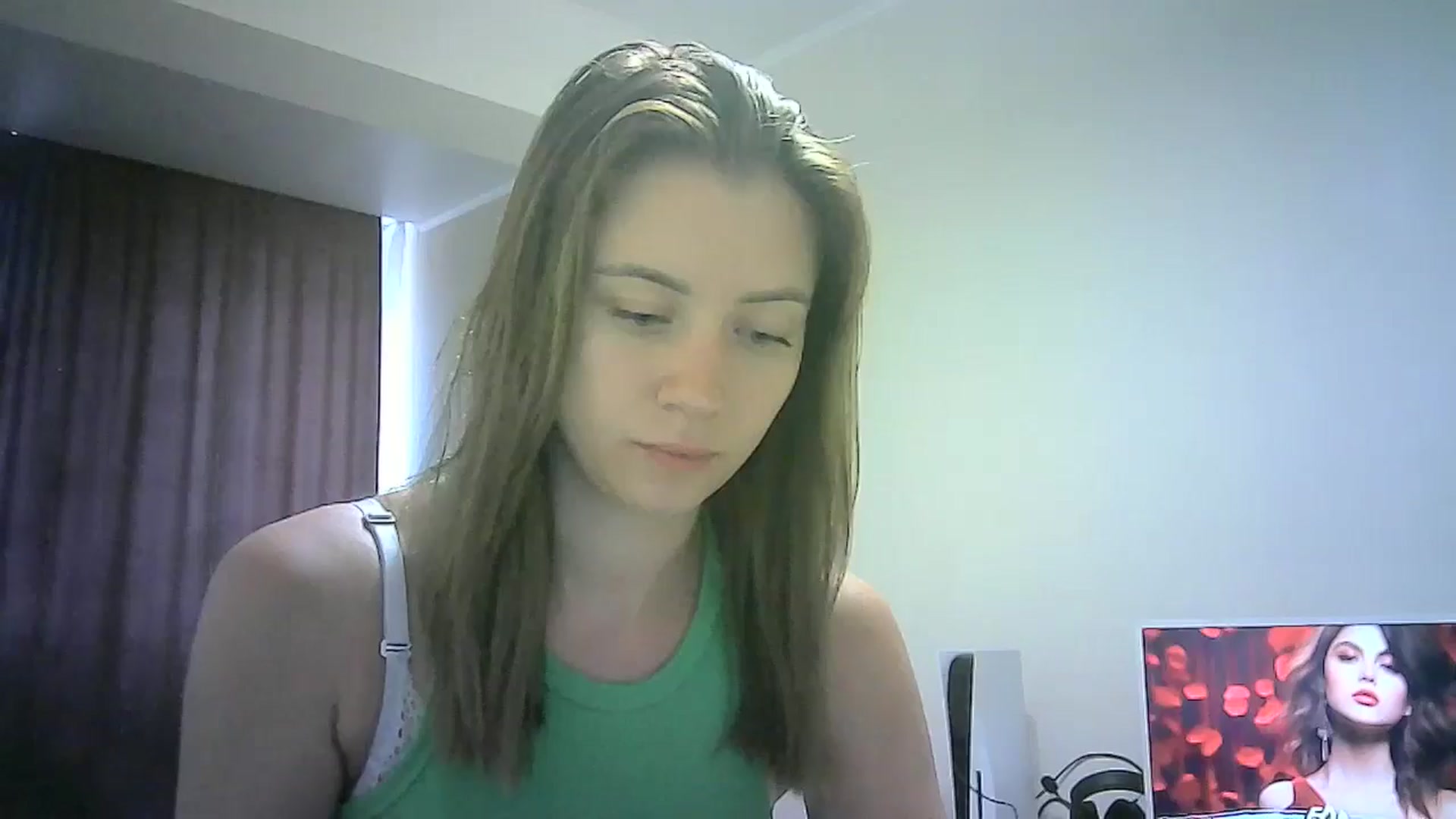 Gallery image thumbnail from Sulfate0's myfreecams stream on, 07/25/2024, 07:19 image 1 of 20