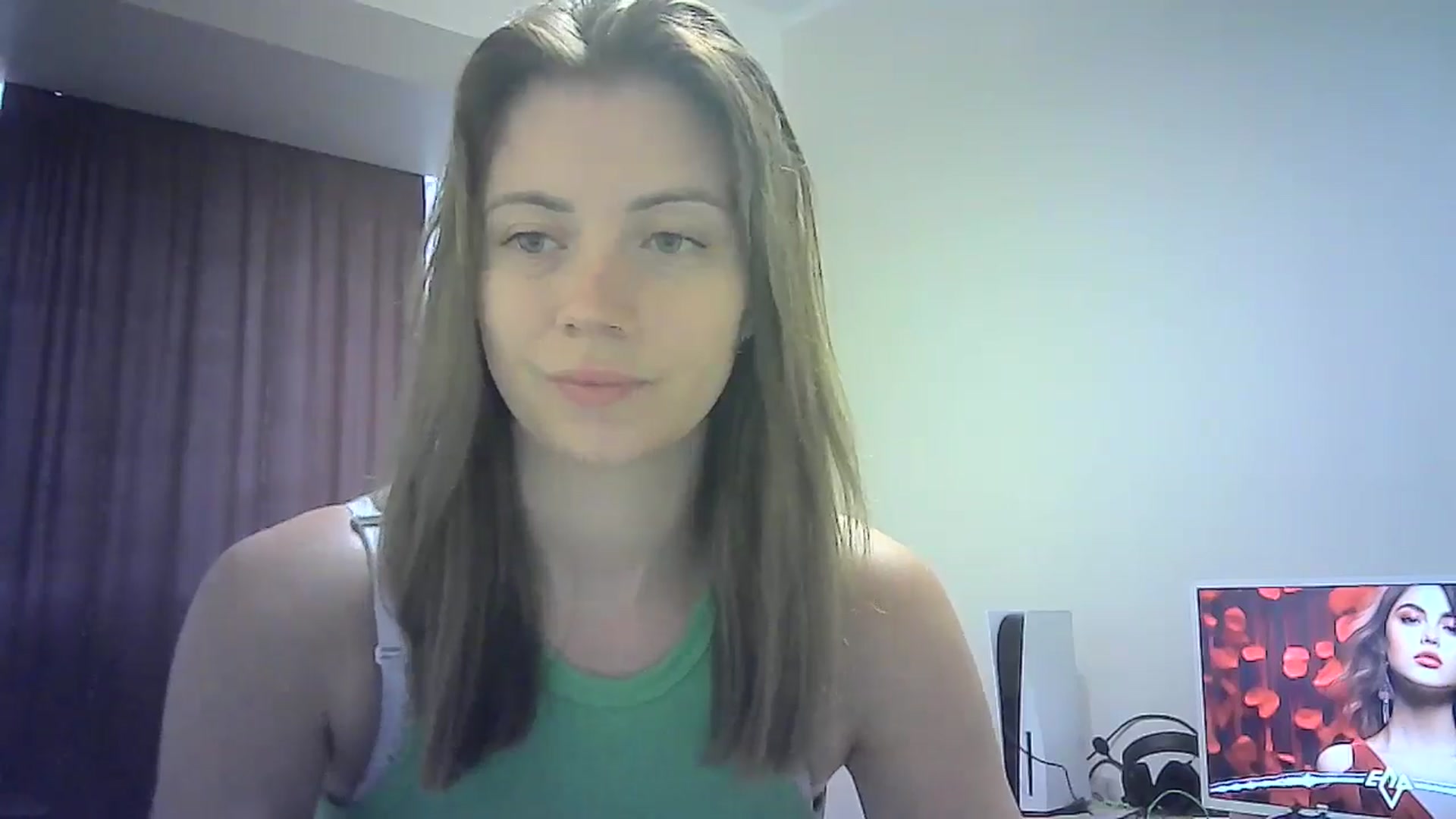 Gallery image thumbnail from Sulfate0's myfreecams stream on, 07/25/2024, 07:19 image 18 of 20